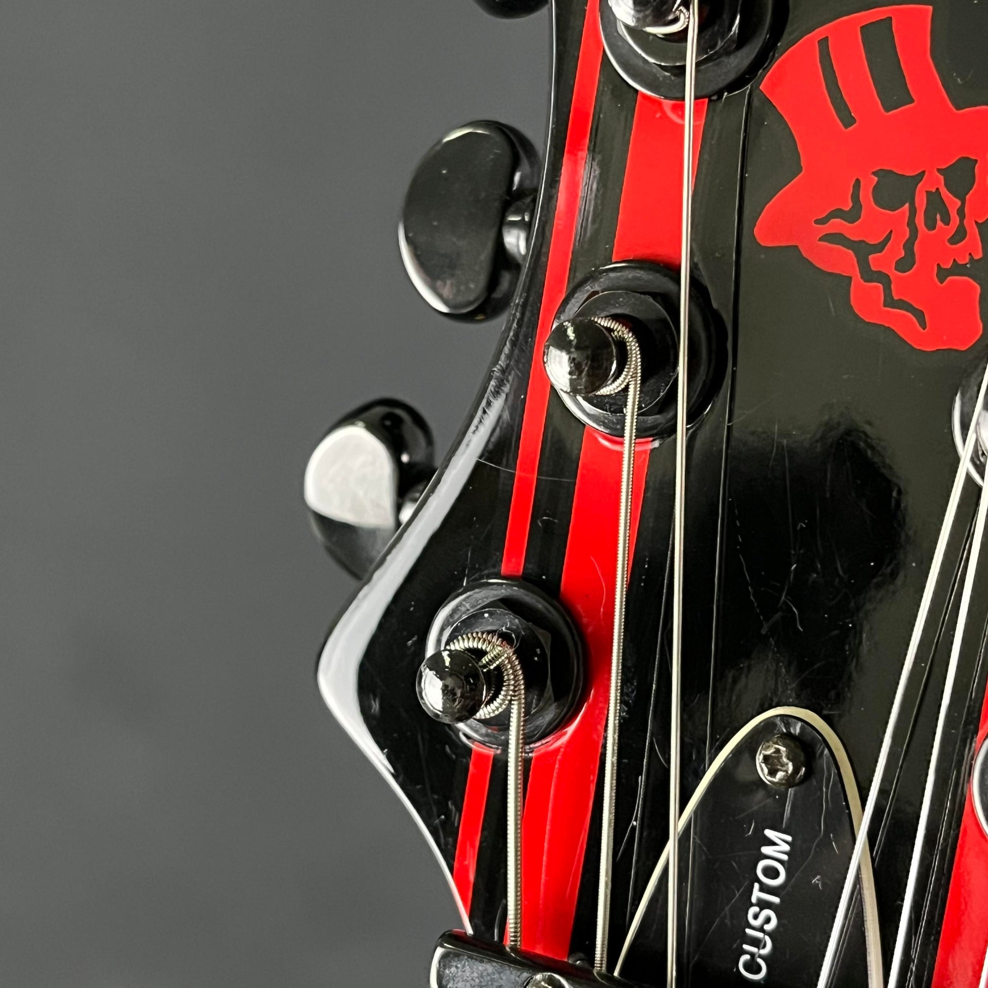 Schecter Synyster Gates Custom Black w/Red Stripes