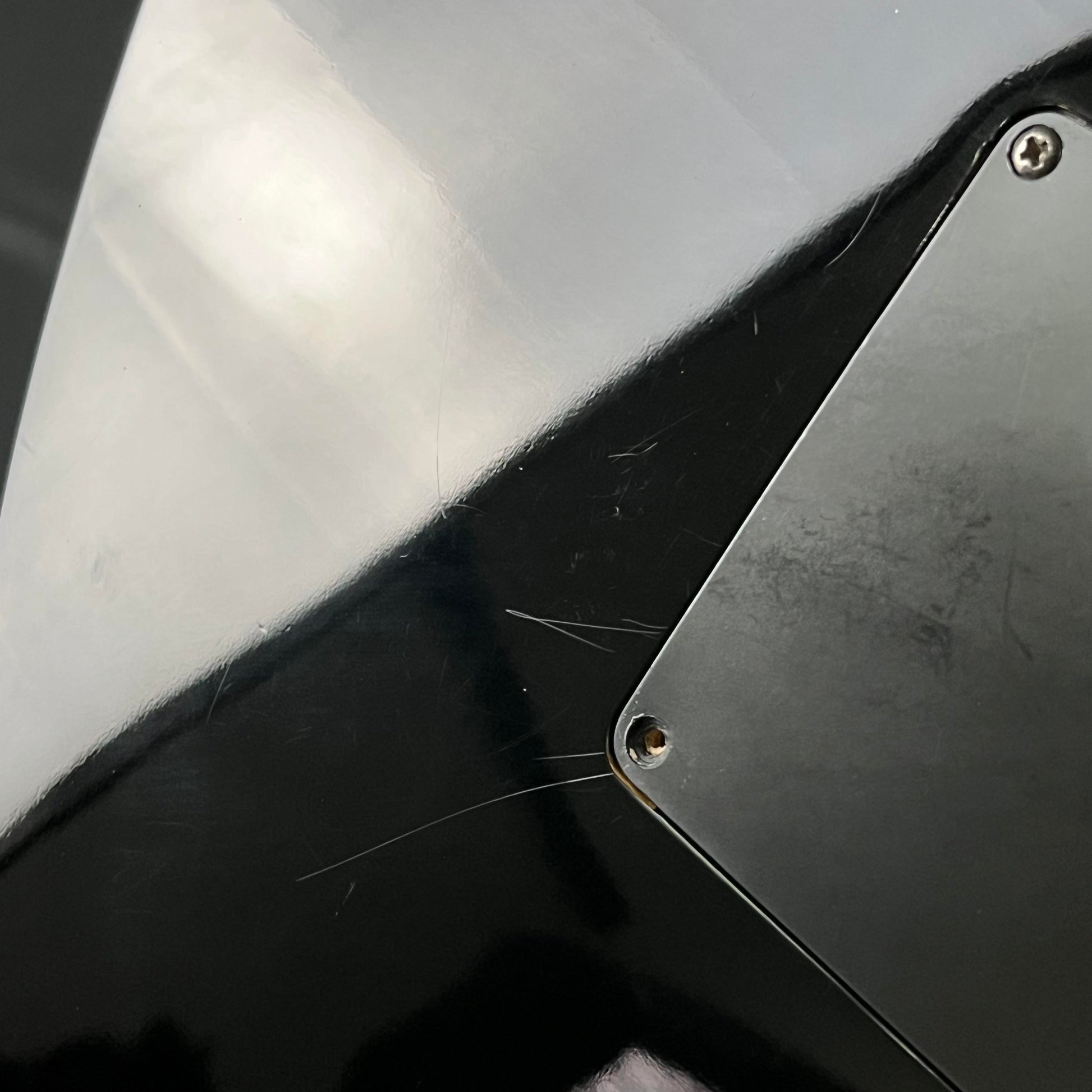 Schecter Synyster Gates Custom Black w/Red Stripes