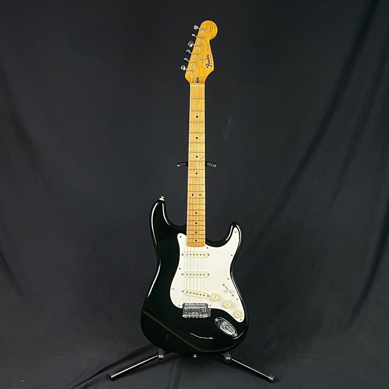 Fender Mexico Stratocaster Squier シリーズ | UNISOUND BANGKOK 