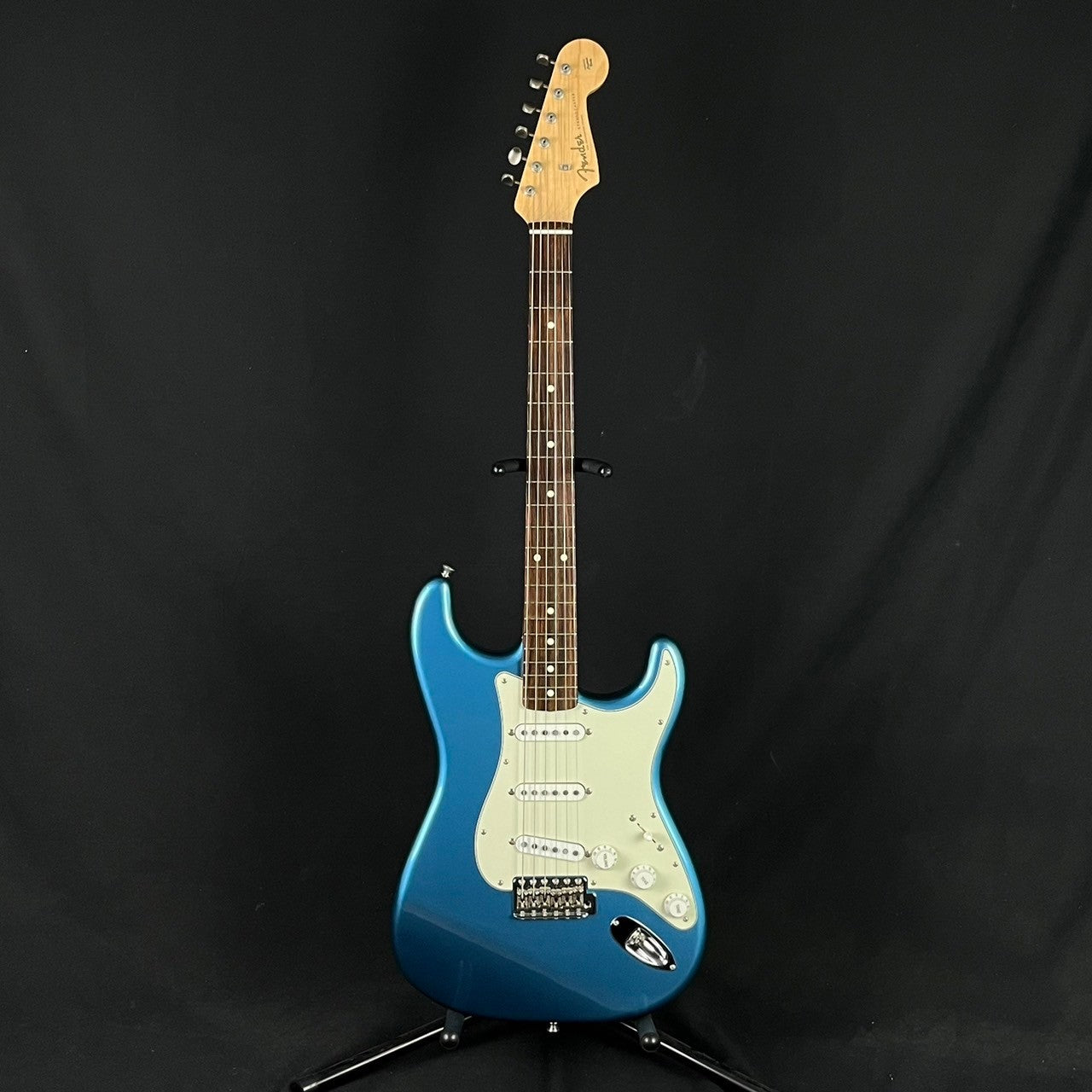 Fender Japan Traditional II 60 Stratocaster LPB | UNISOUND BANGKOK エレキギター 、セカンドハンドギター、セカンドハンドベース、サイアムスクエア