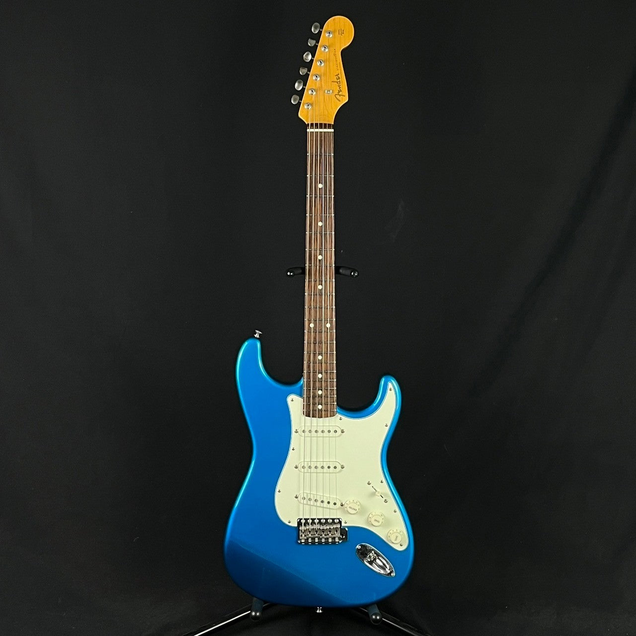 Fender Japan Traditional 60 Stratocaster CDY-BL | UNISOUND BANGKOK エレキギター、中古 ギター、中古ベース、サイアムスクエア