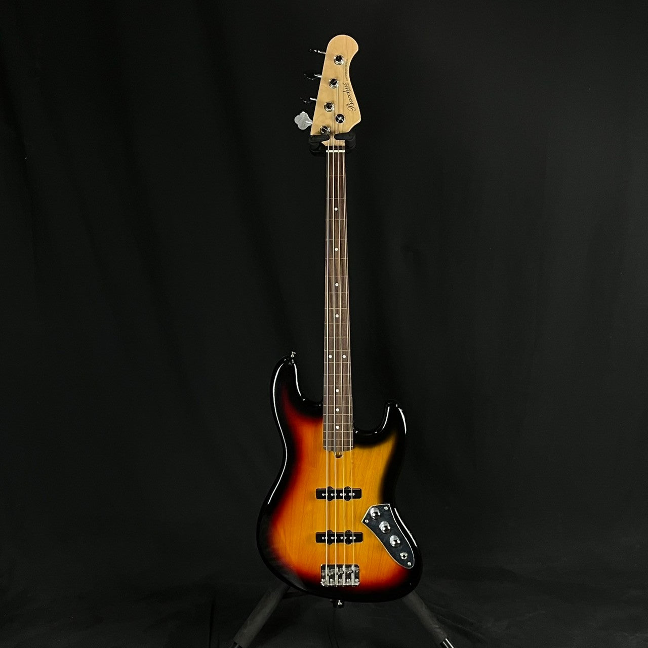 Bacchus BJB-1R Fretless