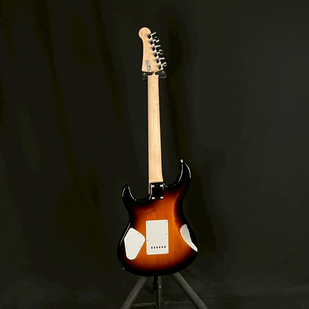YAMAHA PAC212VFM
