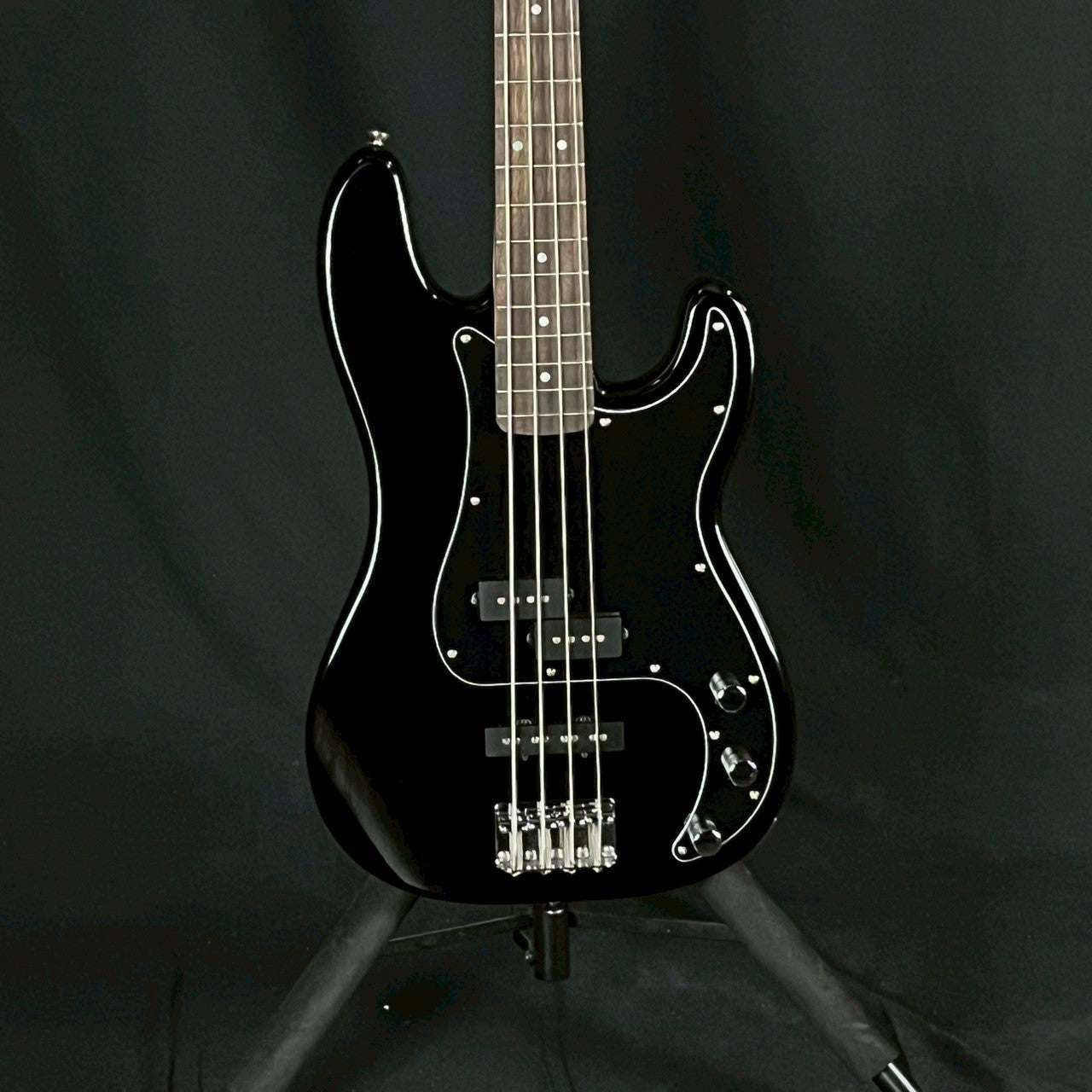 Squier Affinity Precision Bass PJ