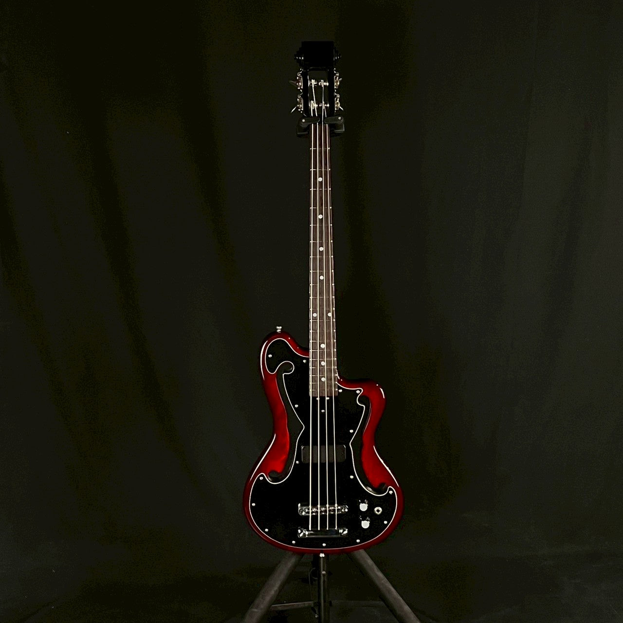 Bacchus Scroll Bass BEB-1