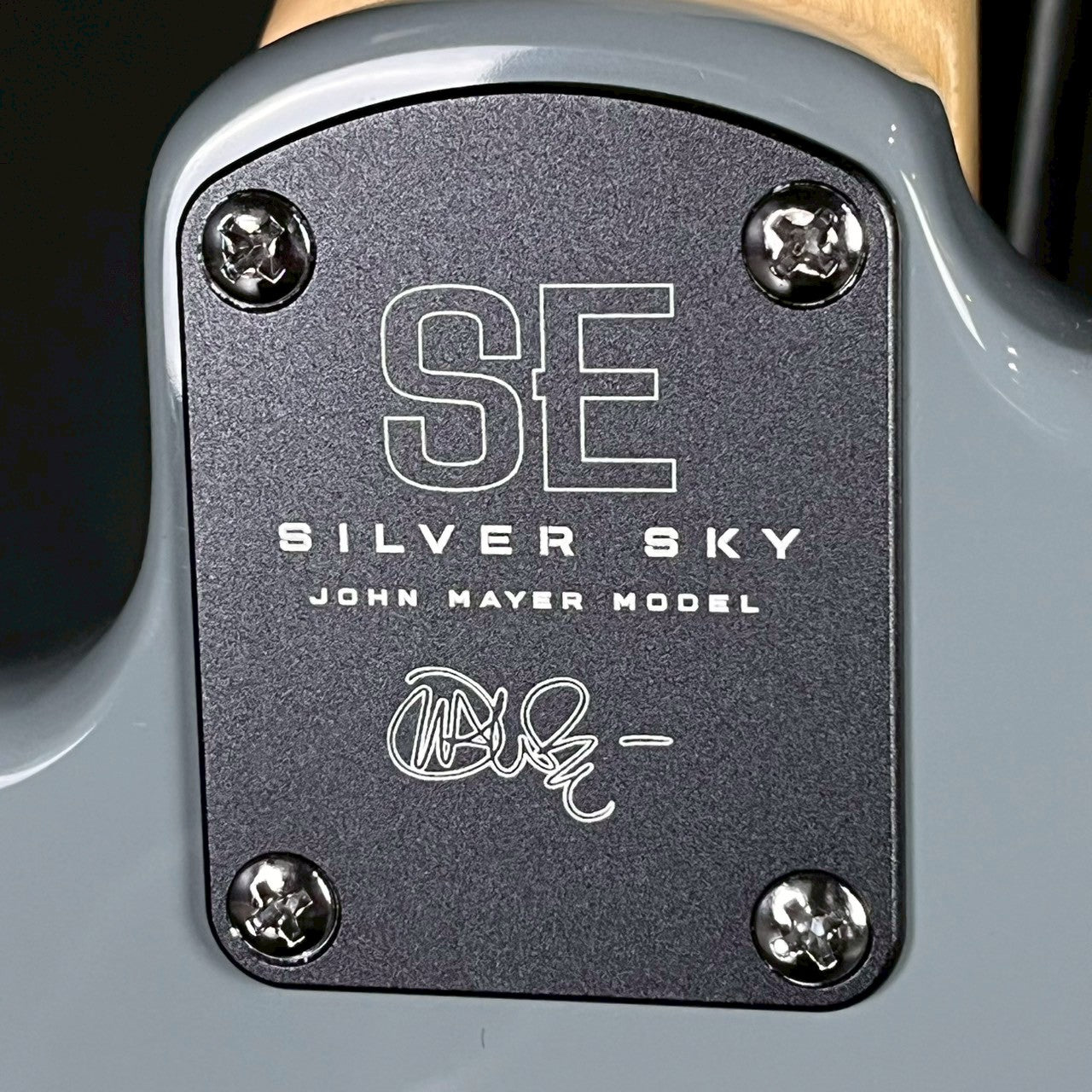 PRS SE SILVER SKY 2024