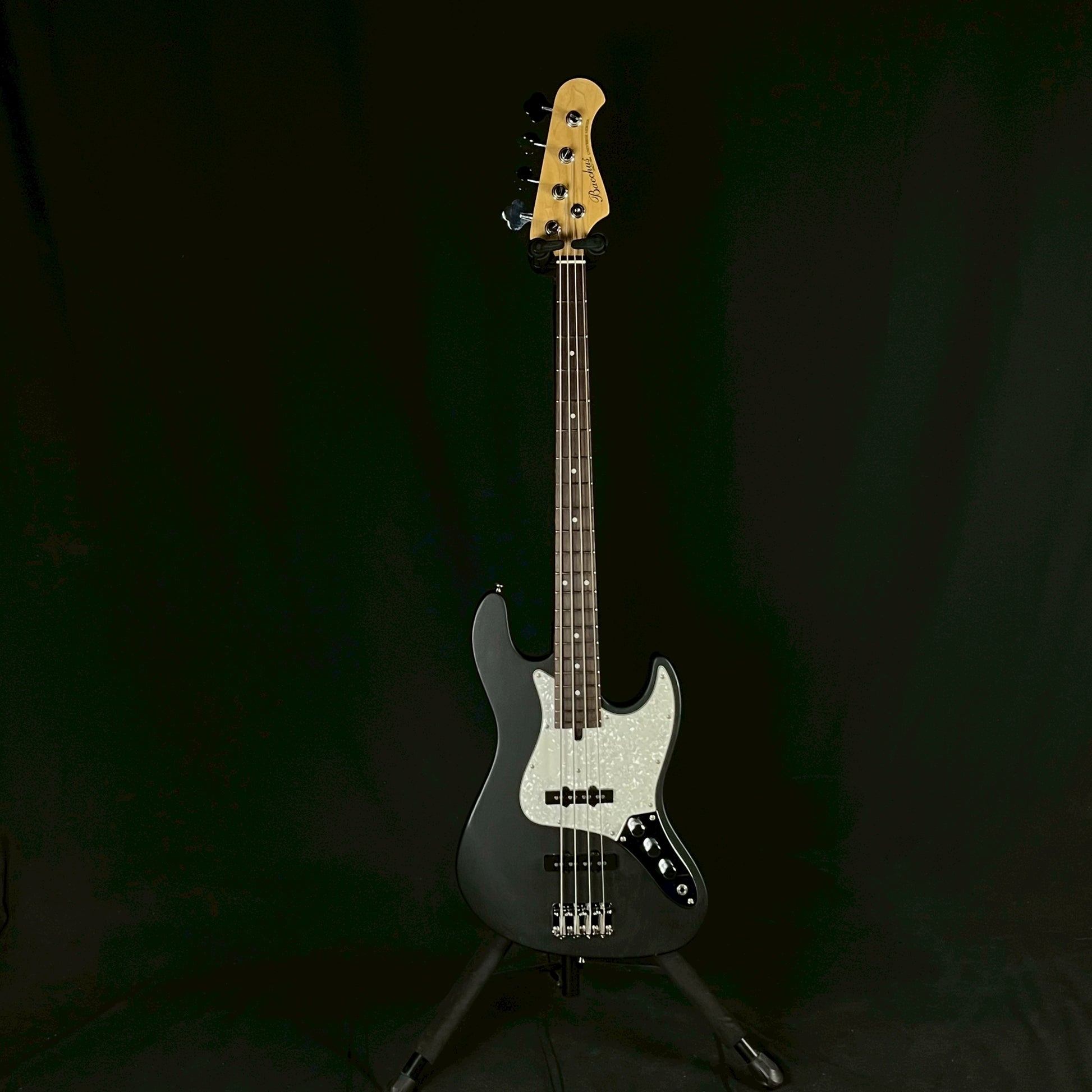 Bacchus Universe Series Jazz Bass
