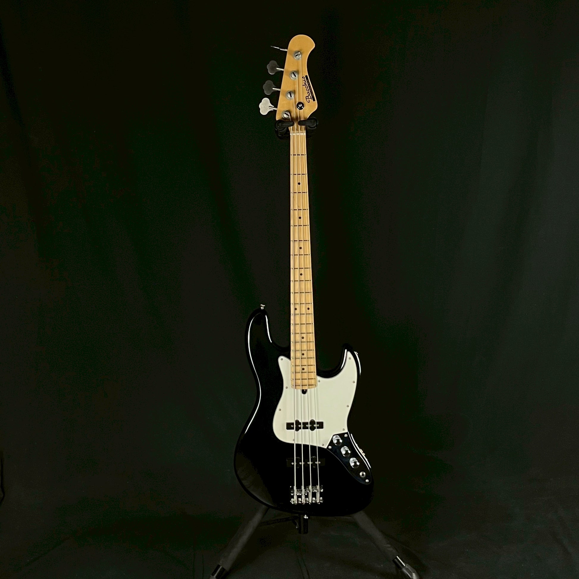 Bacchus Universe Series Jazz Bass