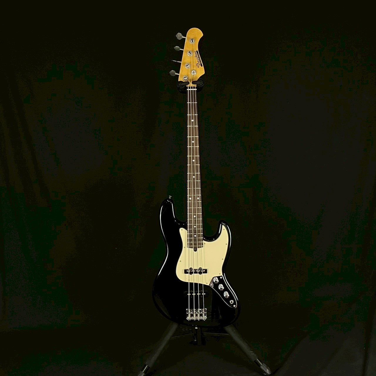 Bacchus Universe Series Jazz Bass
