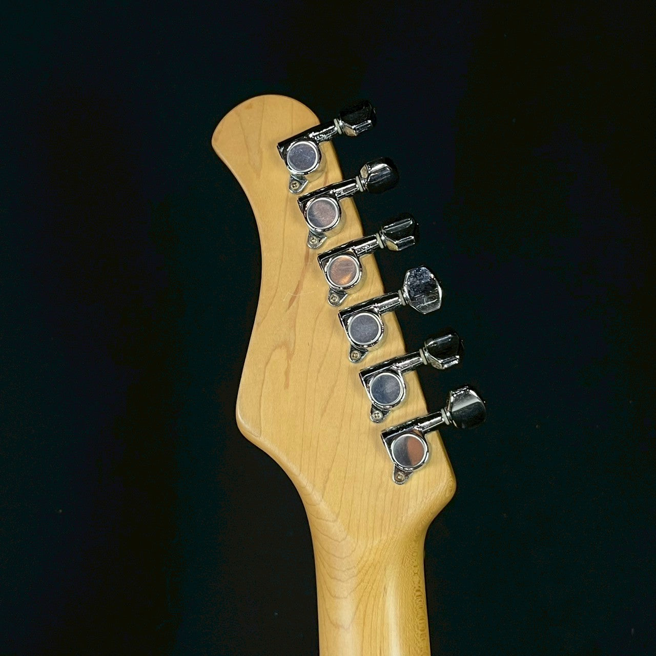 Bacchus Universe Series Mustang