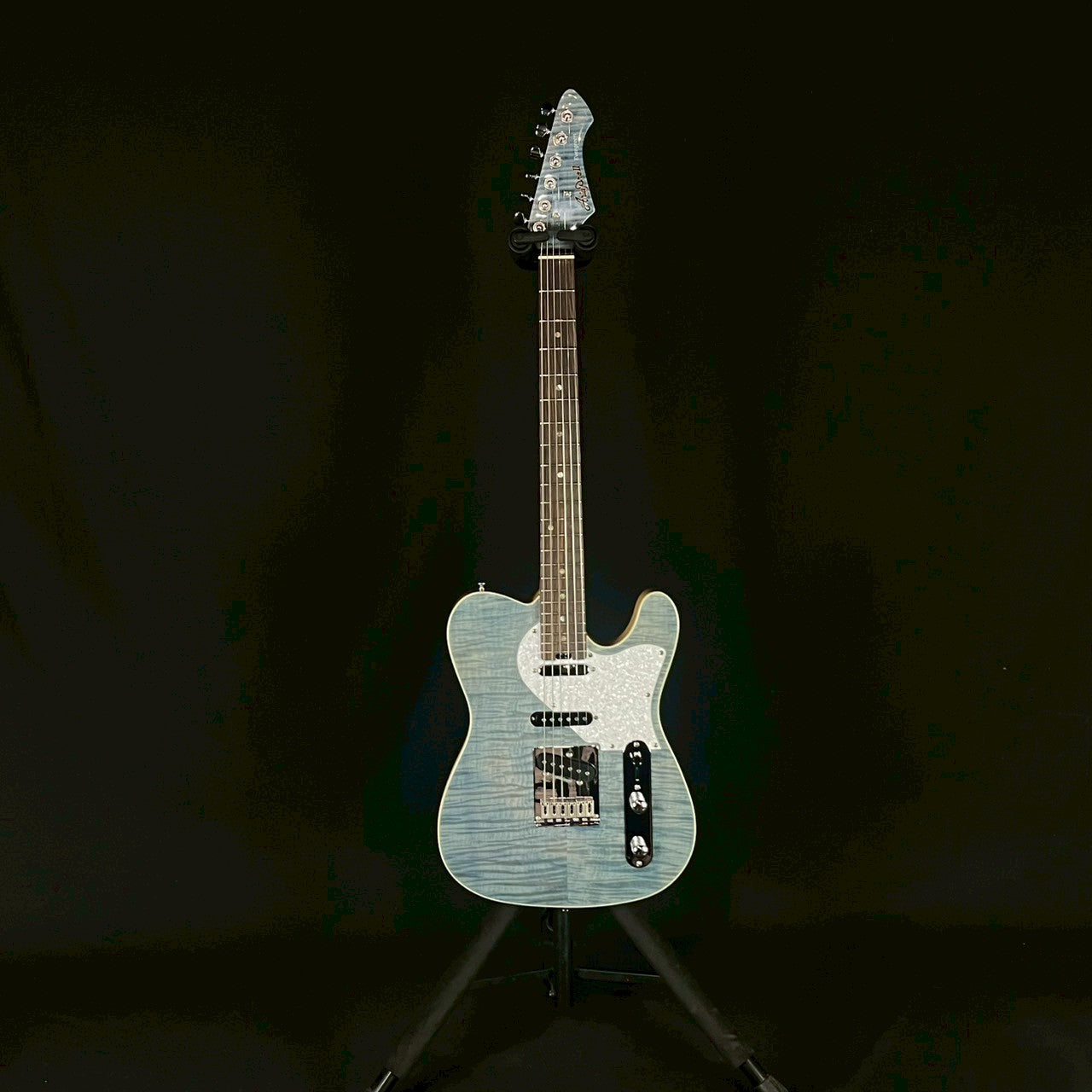 Aria Pro II 615-AE200