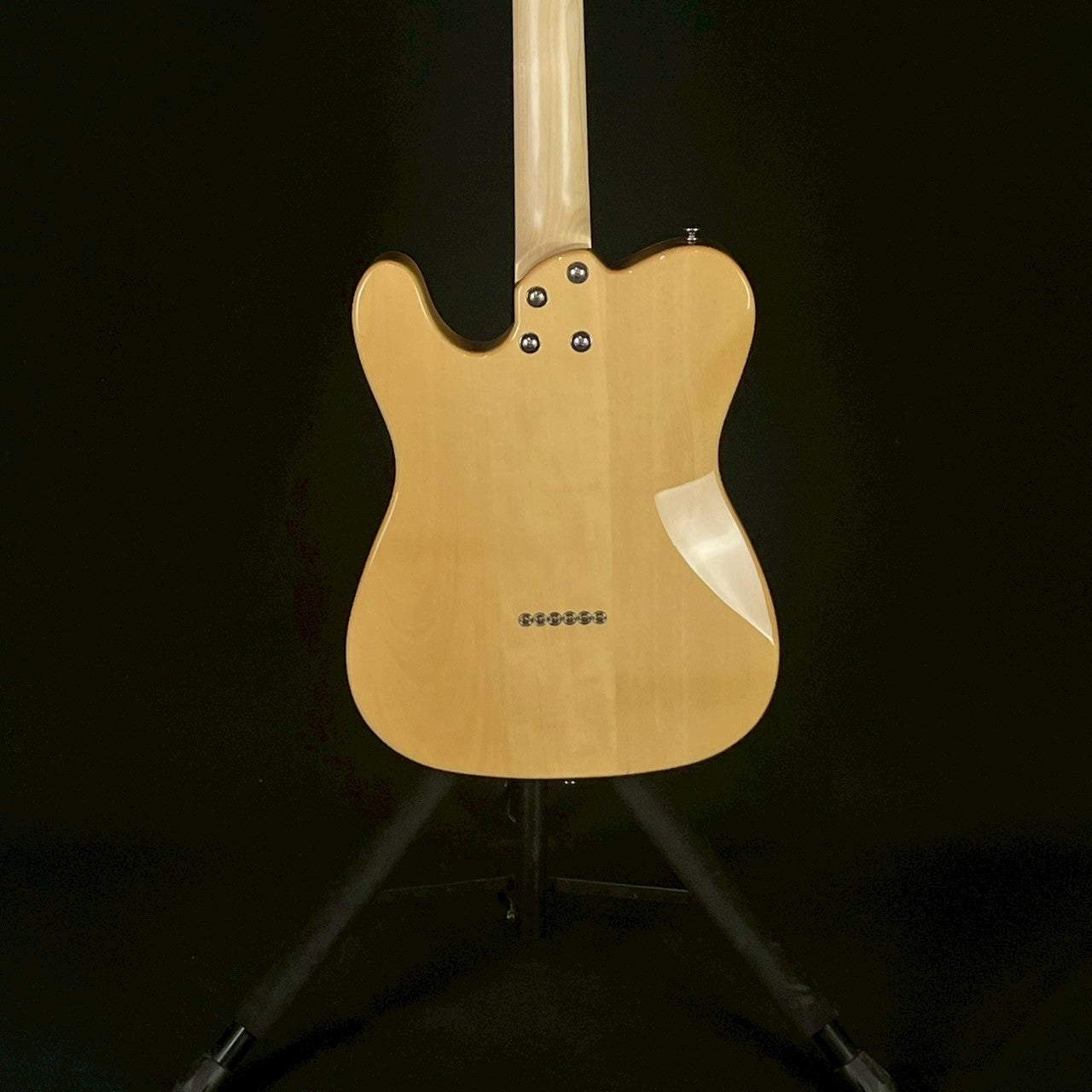 Aria Pro II 615-AE200