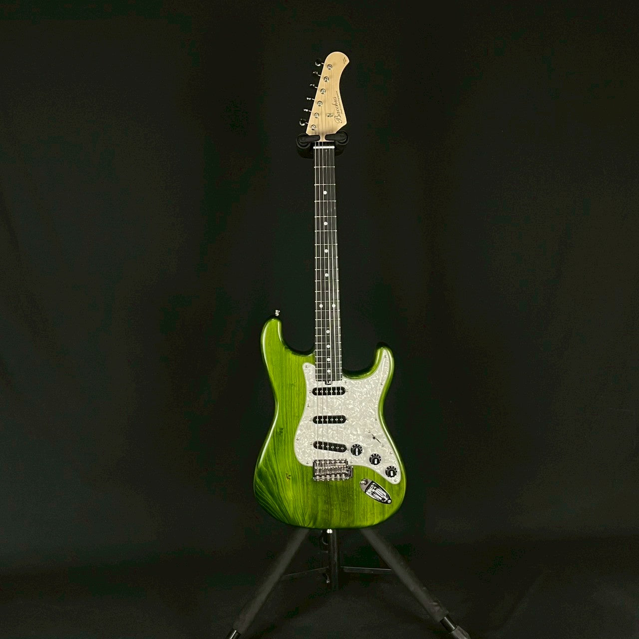 Bacchus BST-700B | UNISOUND BANGKOK กีตาร์ไฟฟ้า กีตาร์มือสอง เบส