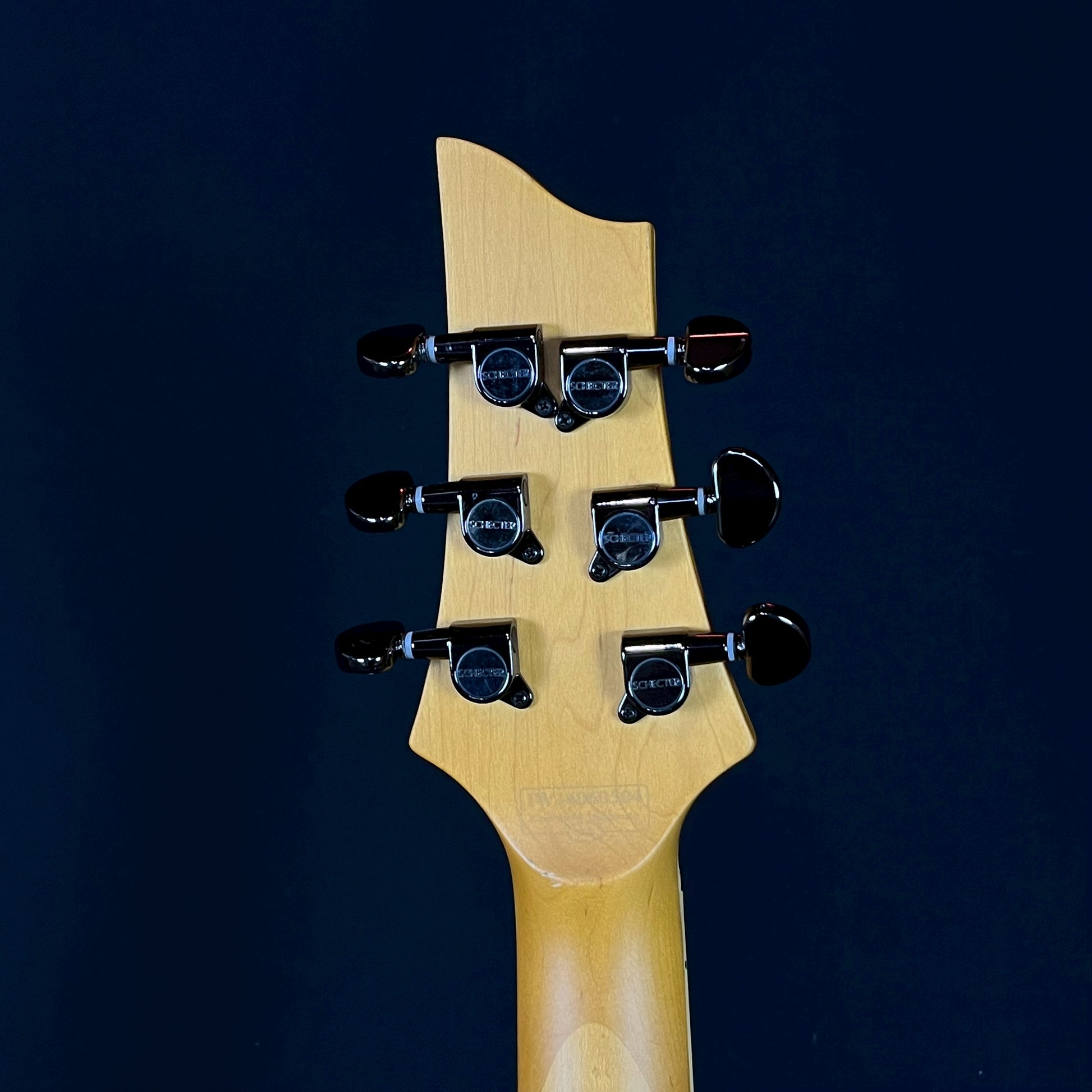 Schecter Omen Extreme-6