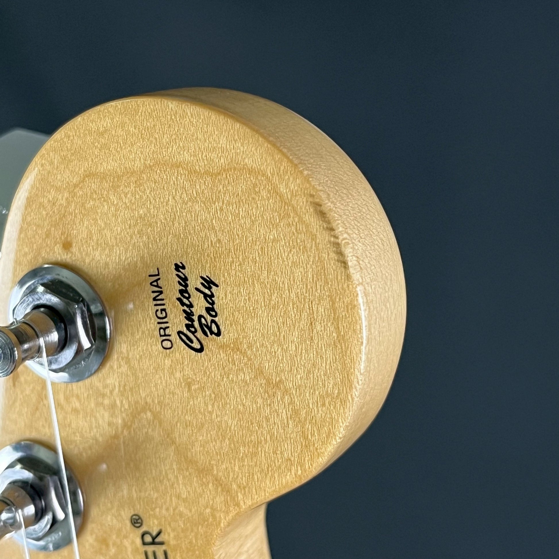 Fender Standard Stratocaster Plus Top 2017