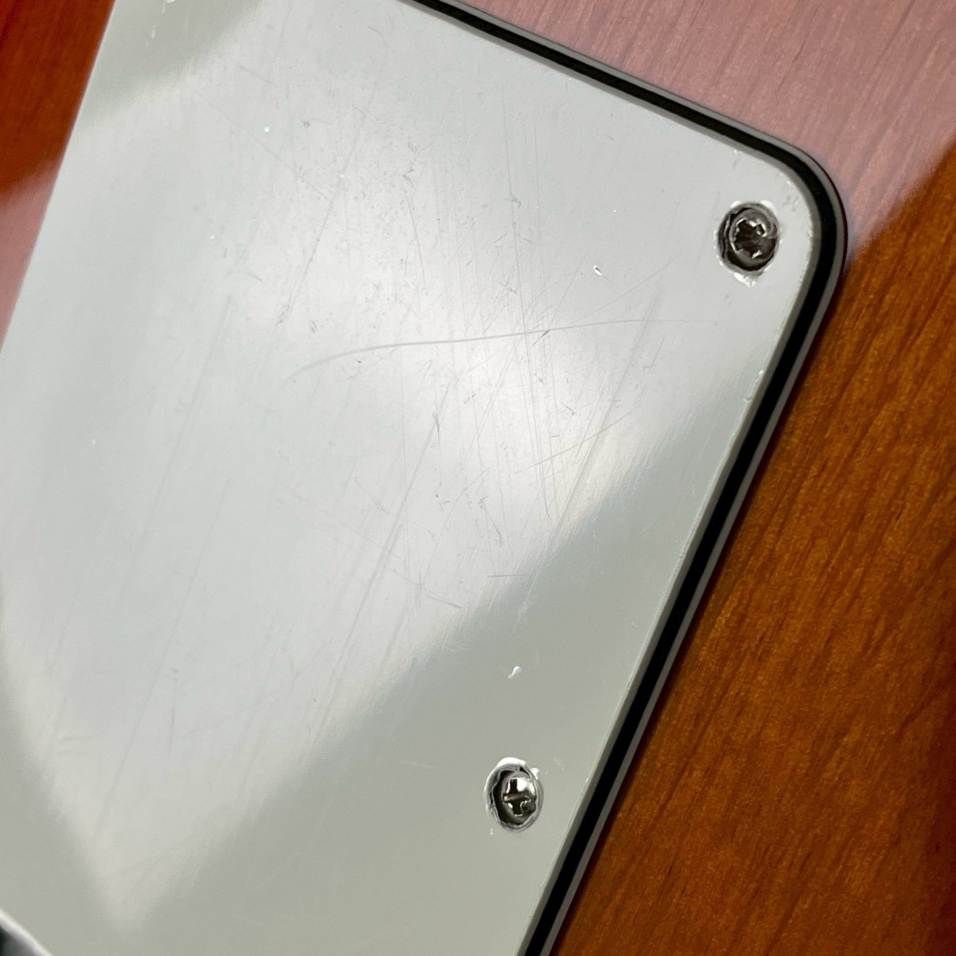 Fender Standard Stratocaster Plus Top 2017