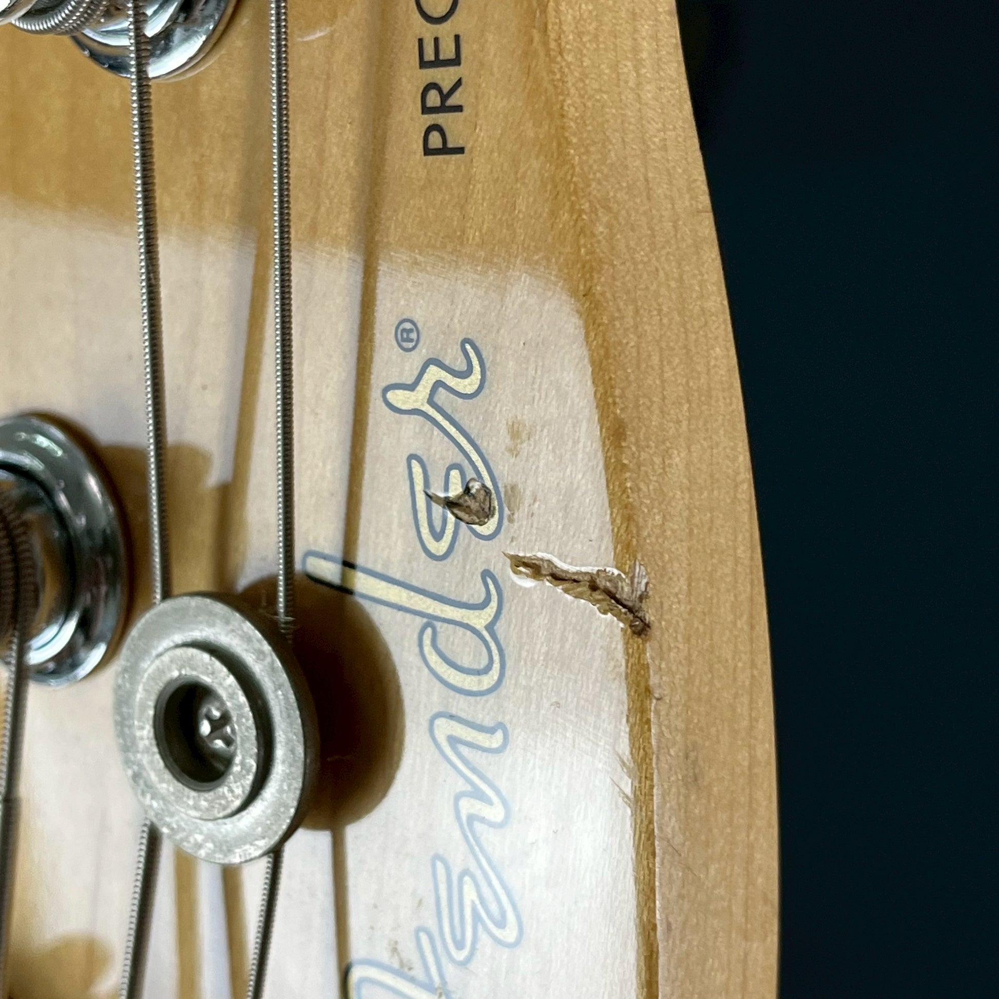 Fender Player Precision Bass