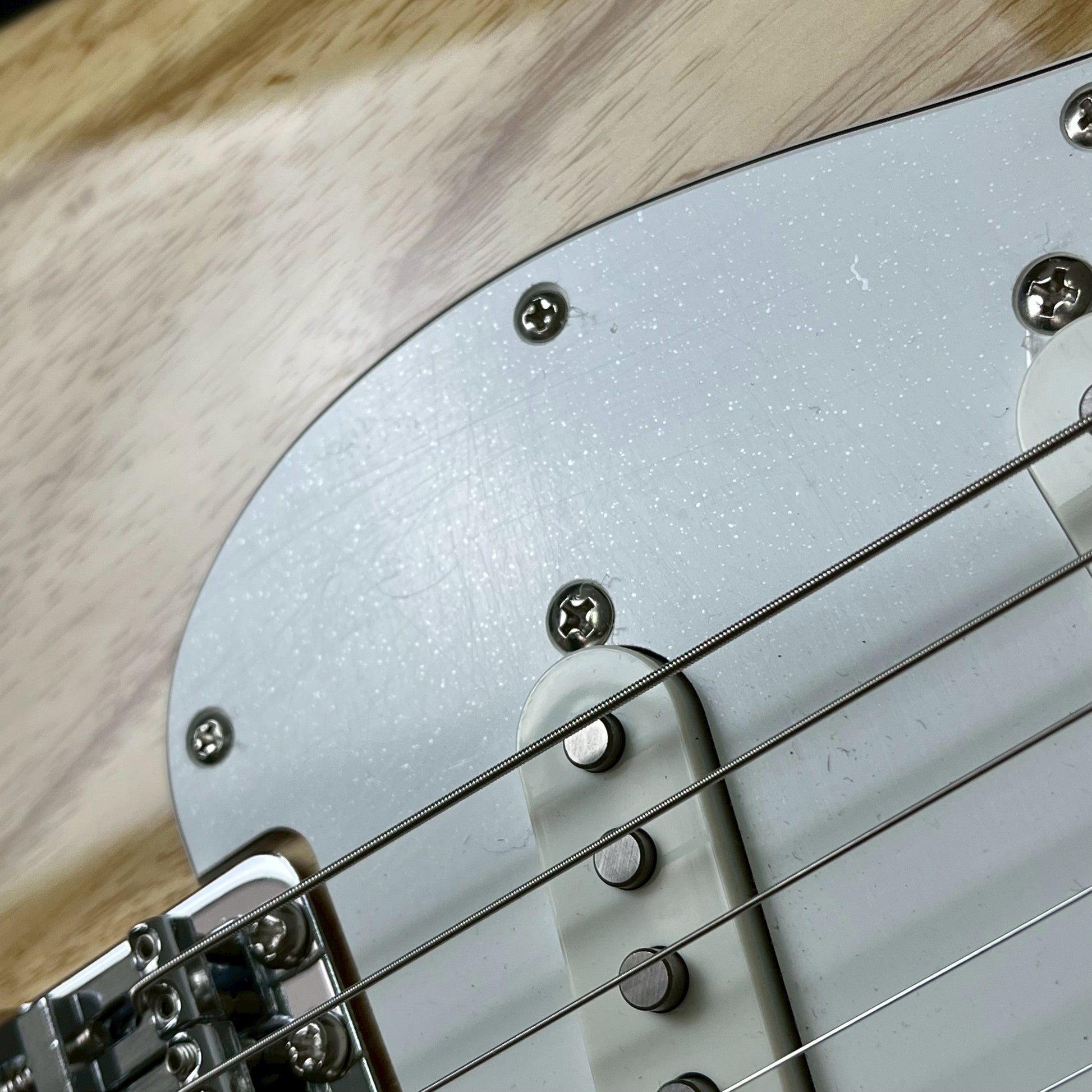 Fender Japan Traditional ll 70s Stratocaster 2023