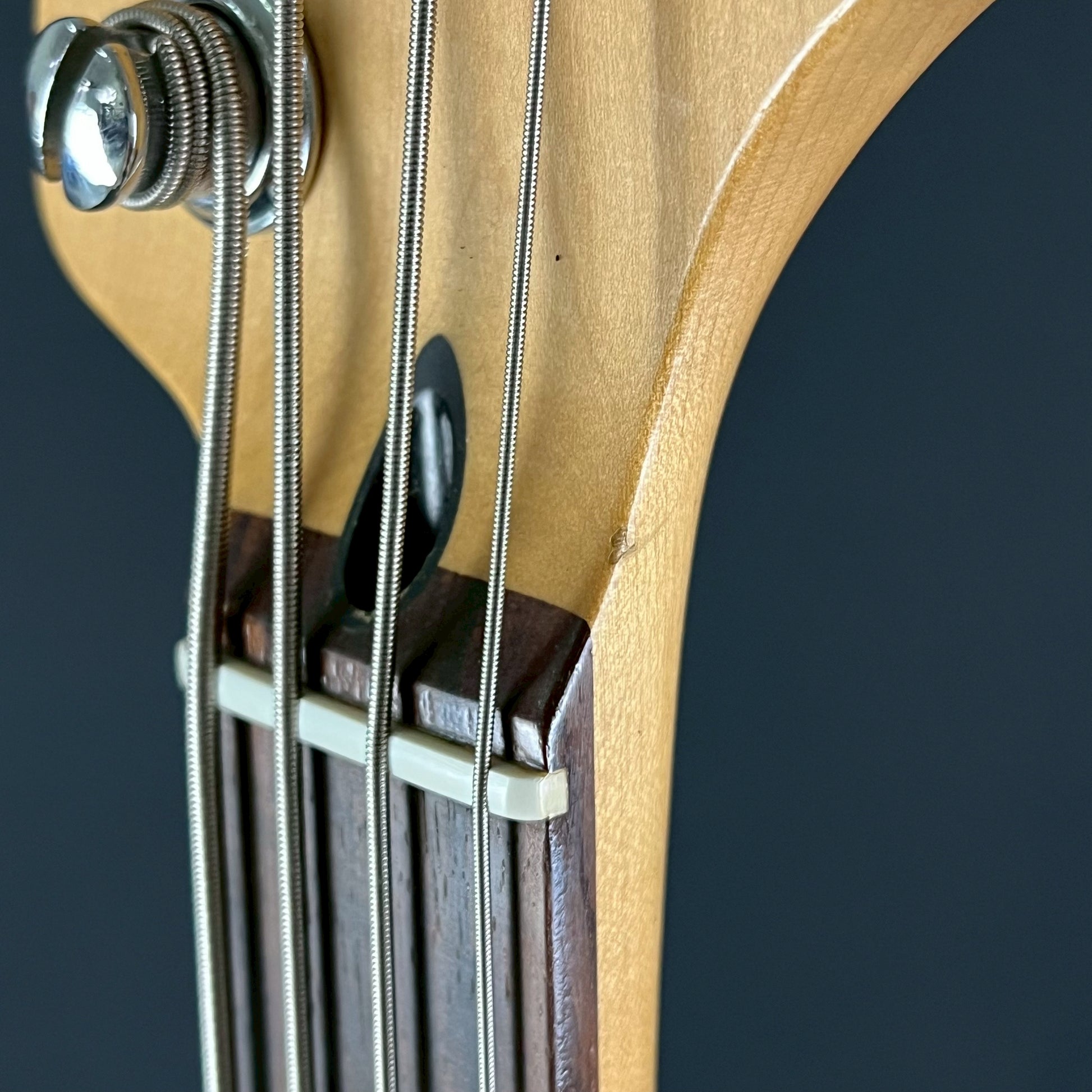 Fender Mexico Deluxe Active Jazz Bass 2011
