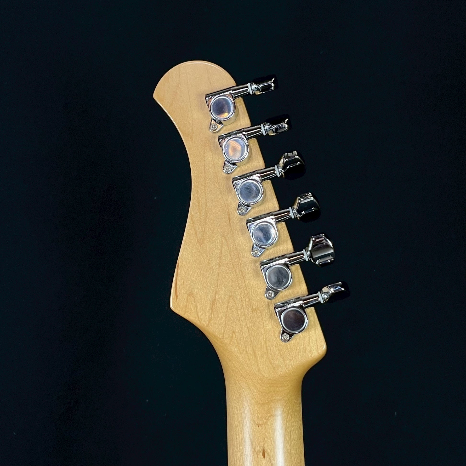 Bacchus Global Series GP-001