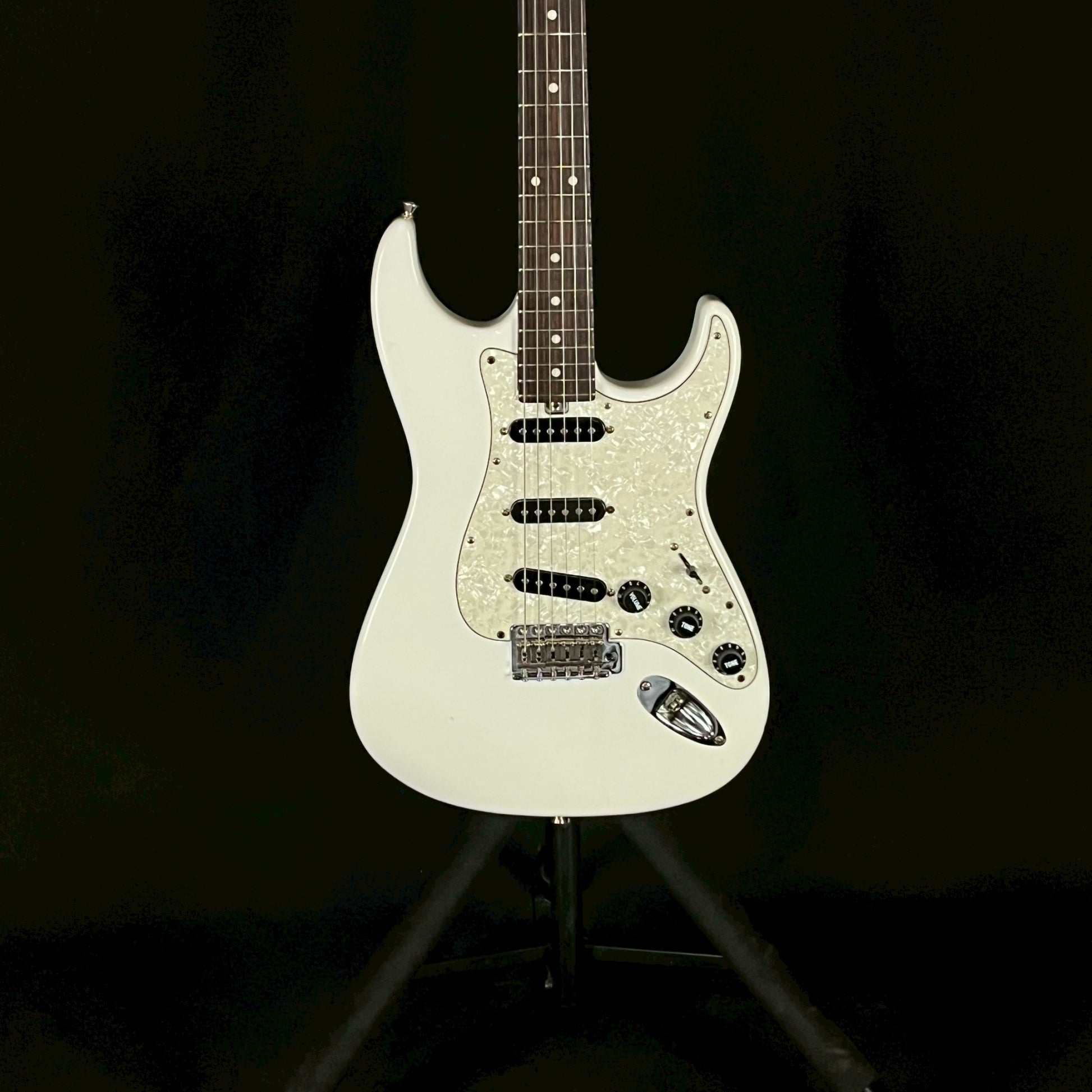 Bacchus Global Series GP-001