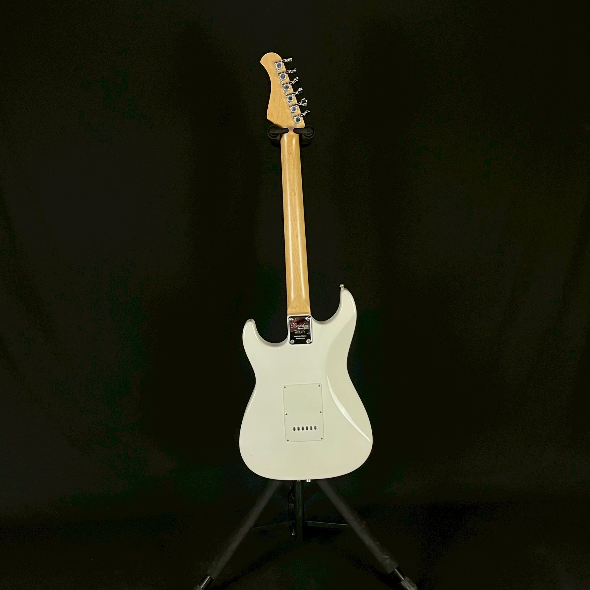 Bacchus Global Series GP-001