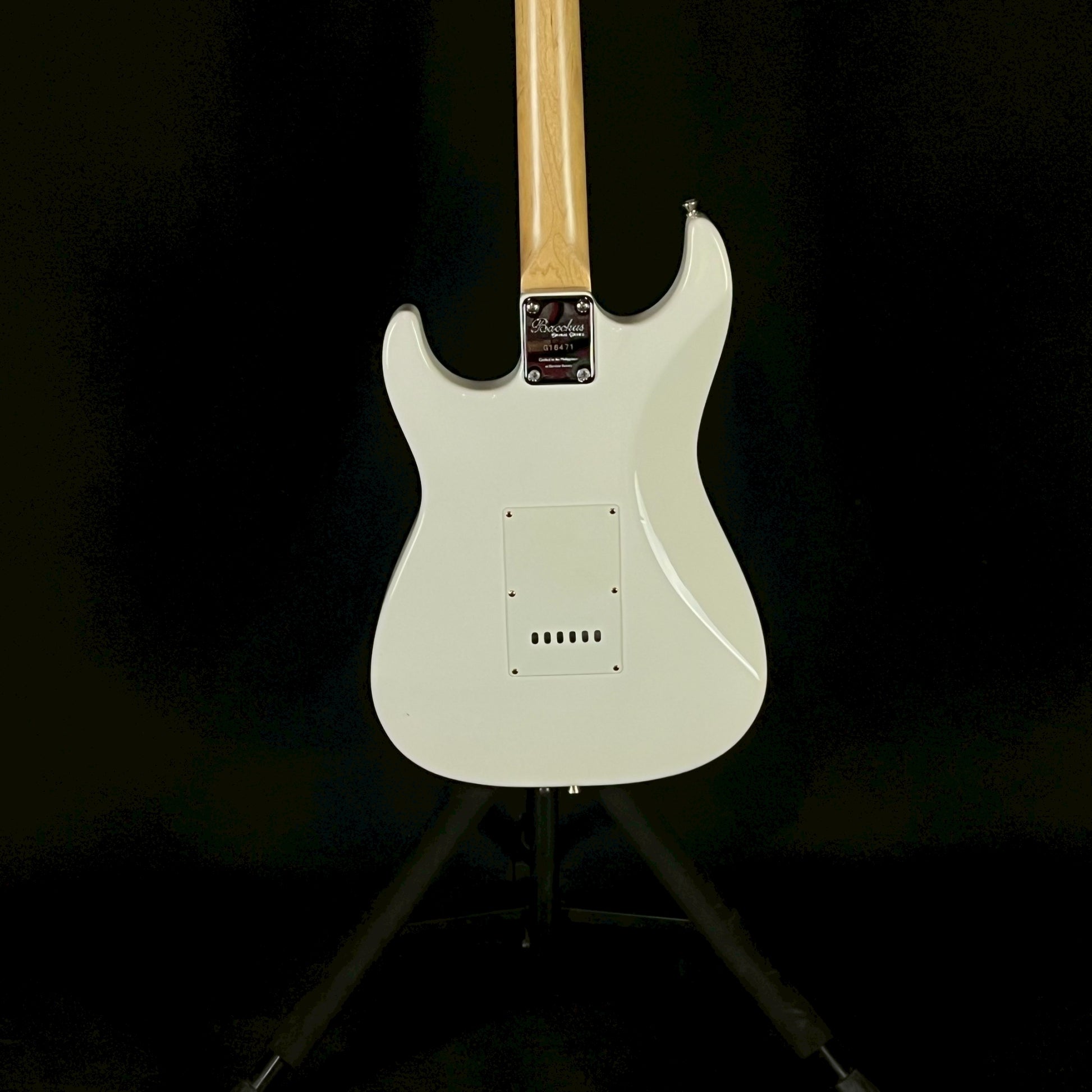 Bacchus Global Series GP-001