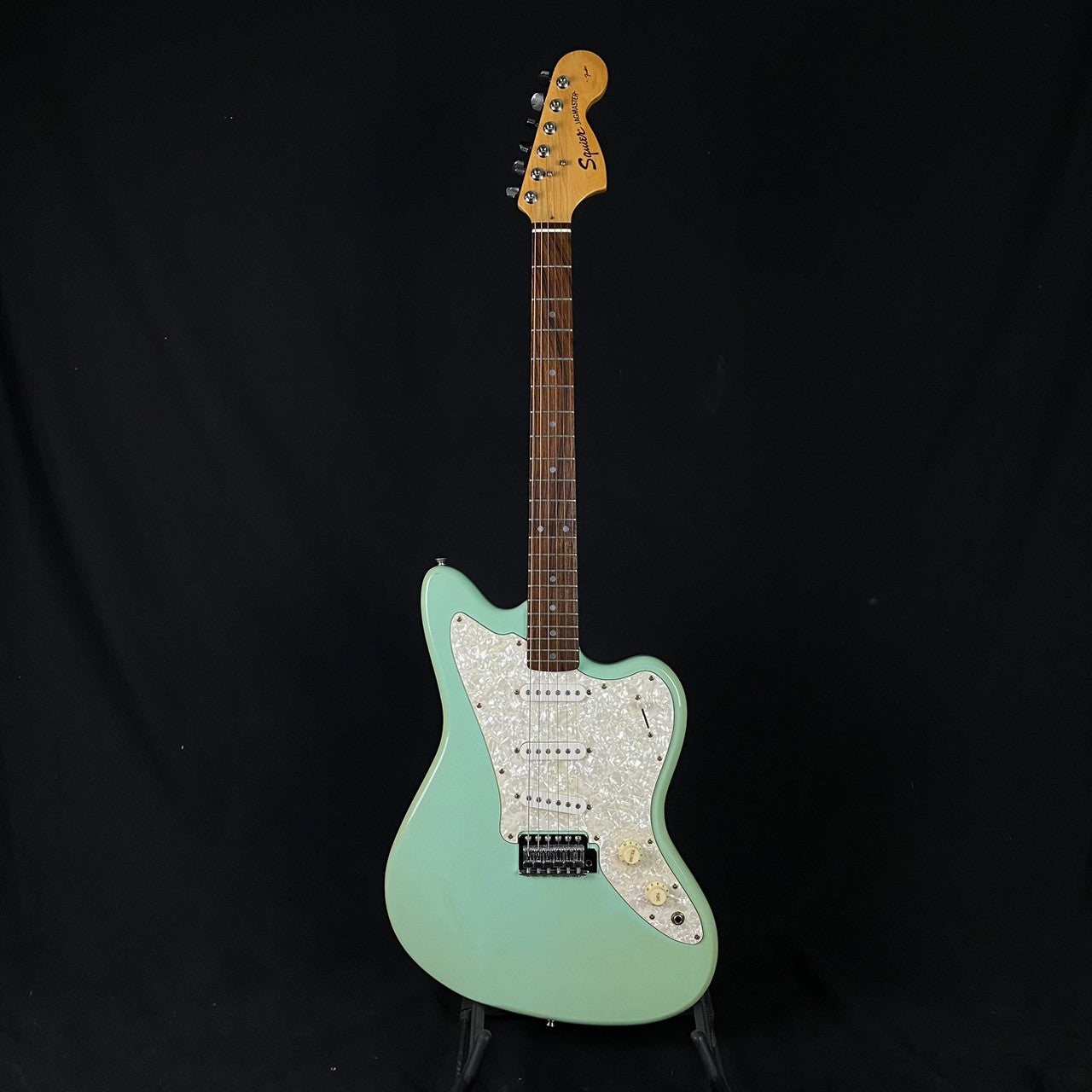 Squier Standard Jagmaster | UNISOUND BANGKOK エレキギター、中古ギター、中古ベース、サイアム スクエア