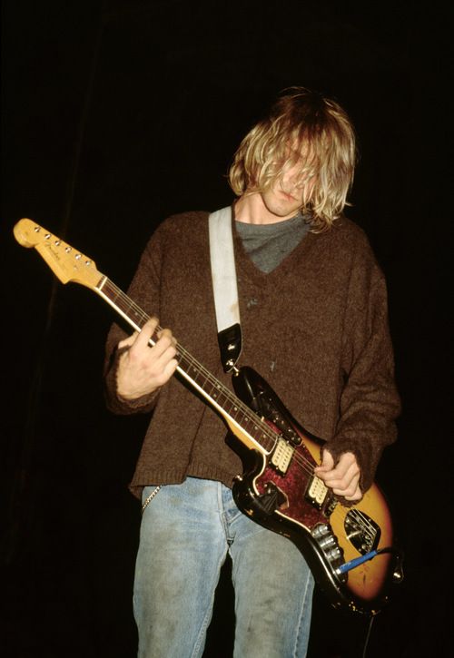 Fender Jaguar กีต้าร์ตำนานแห่งวง Nirvana