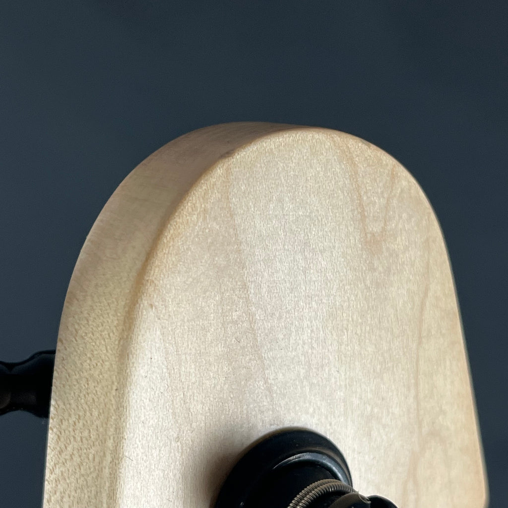 GrassRoots G-Amaze Bass