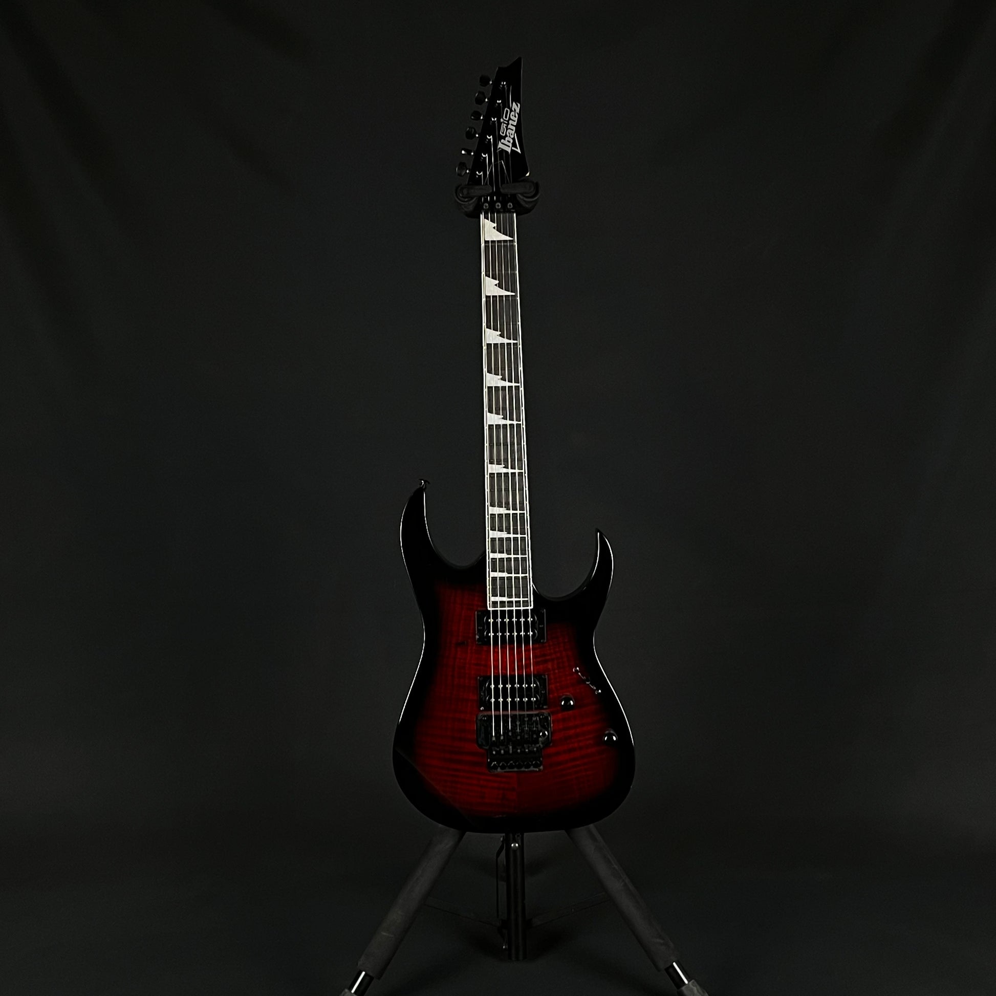 Ibanez GRG320FA