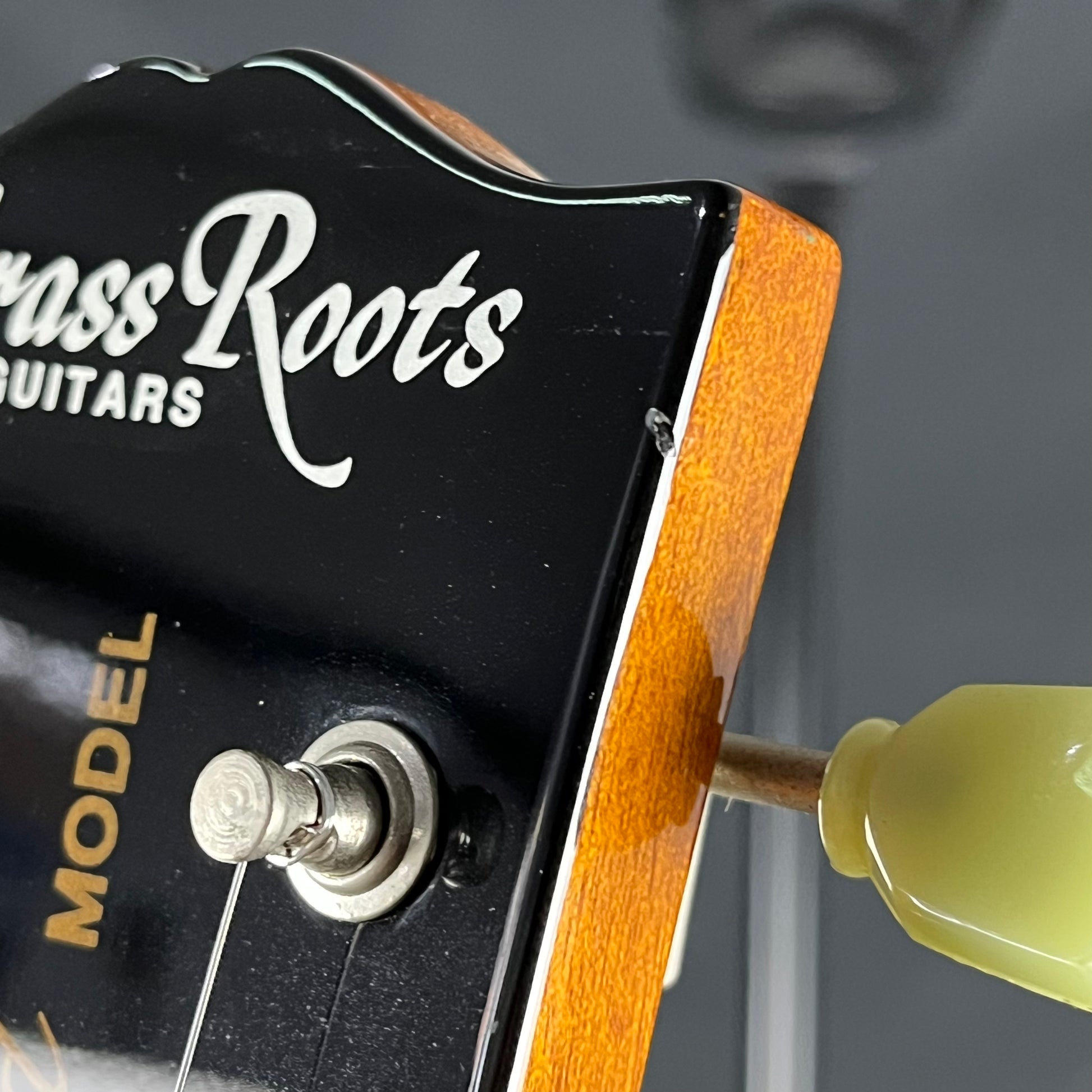 GrassRoots G-LP-60S Gold