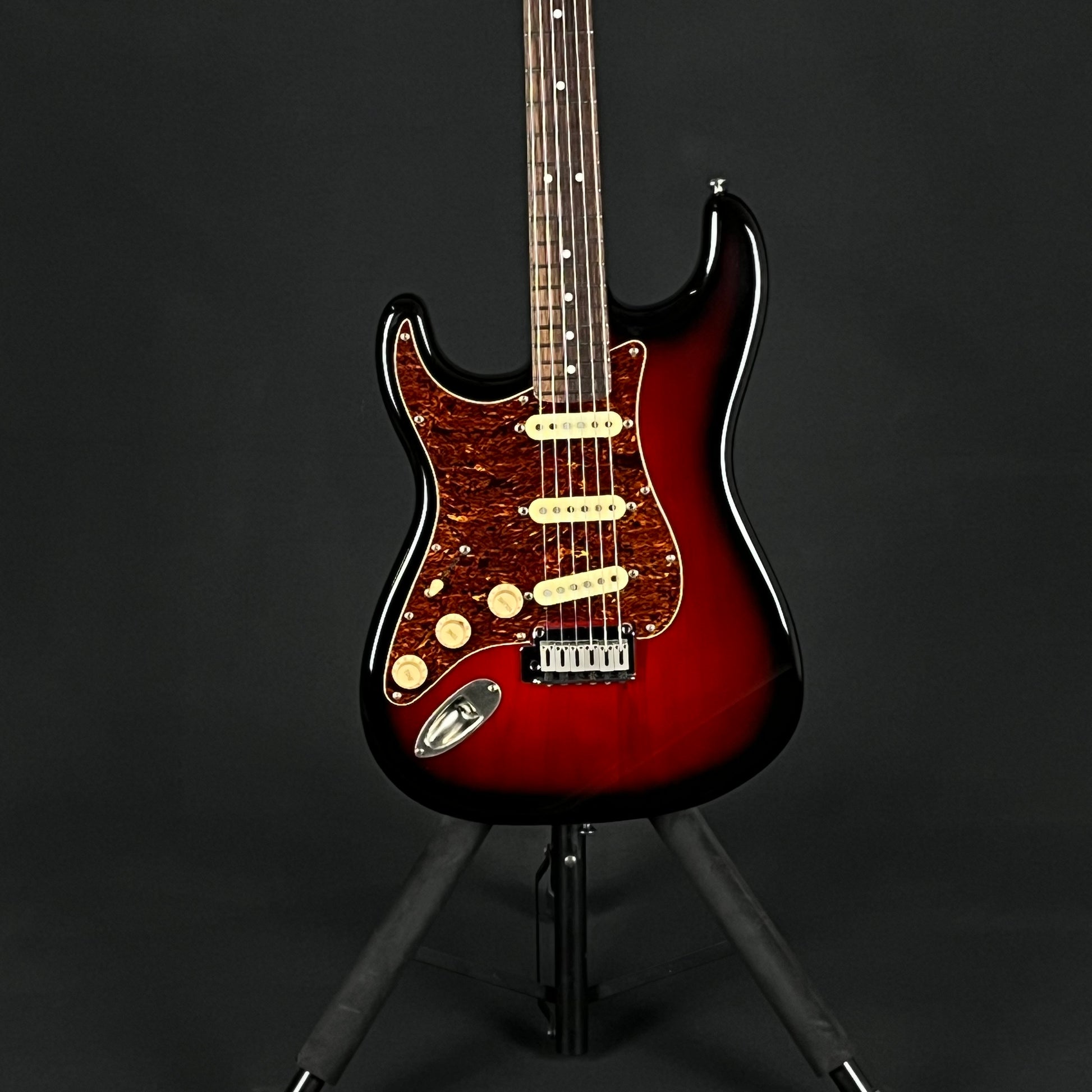 Squier Standard Stratocaster Left-Hand ** Body Crack **
