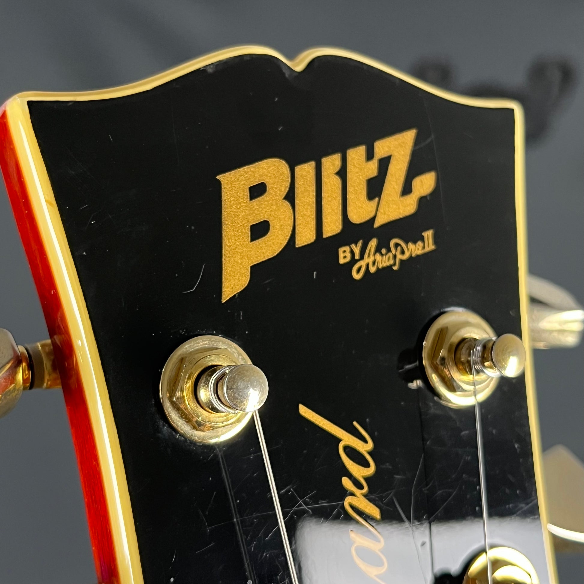 Blitz by Aria Pro II Leopard