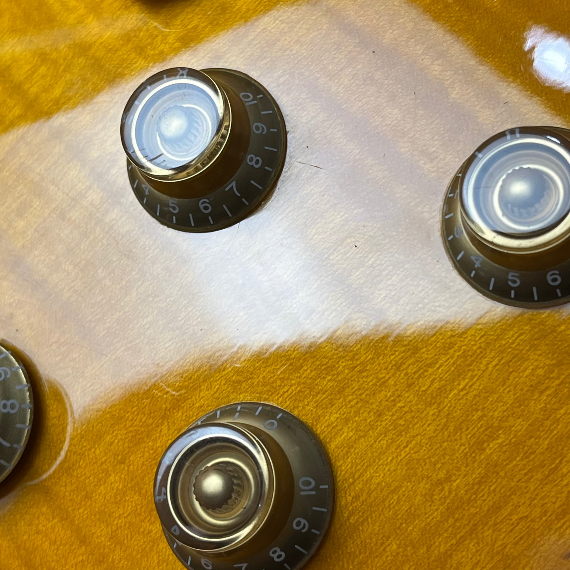 Blitz by Aria Pro II Leopard