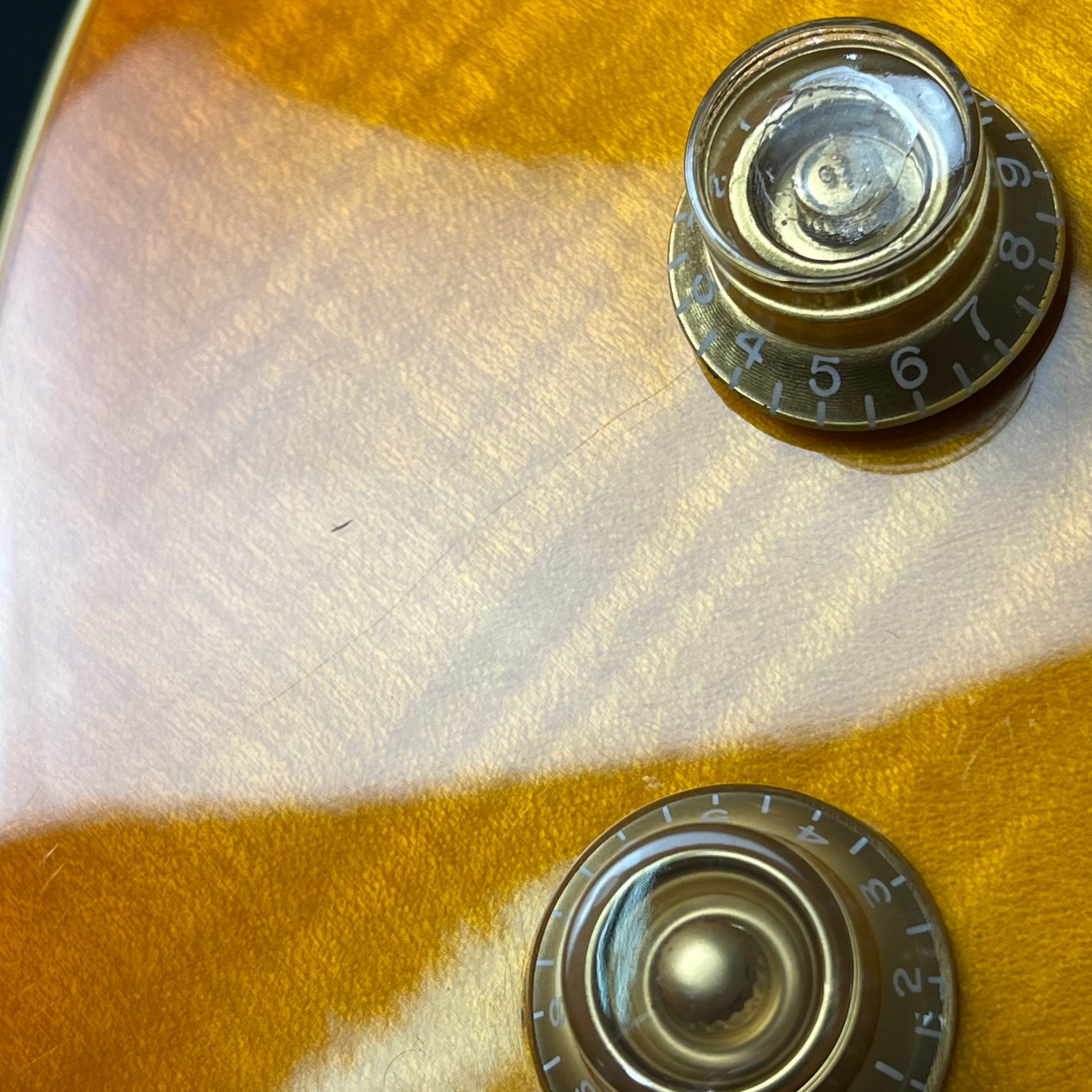 Blitz by Aria Pro II Leopard