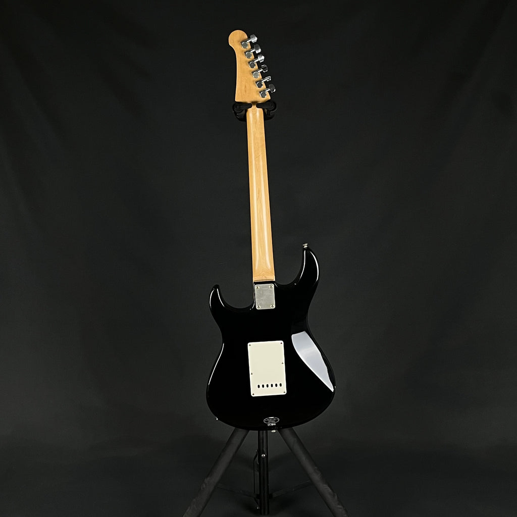 YAMAHA PAC112J