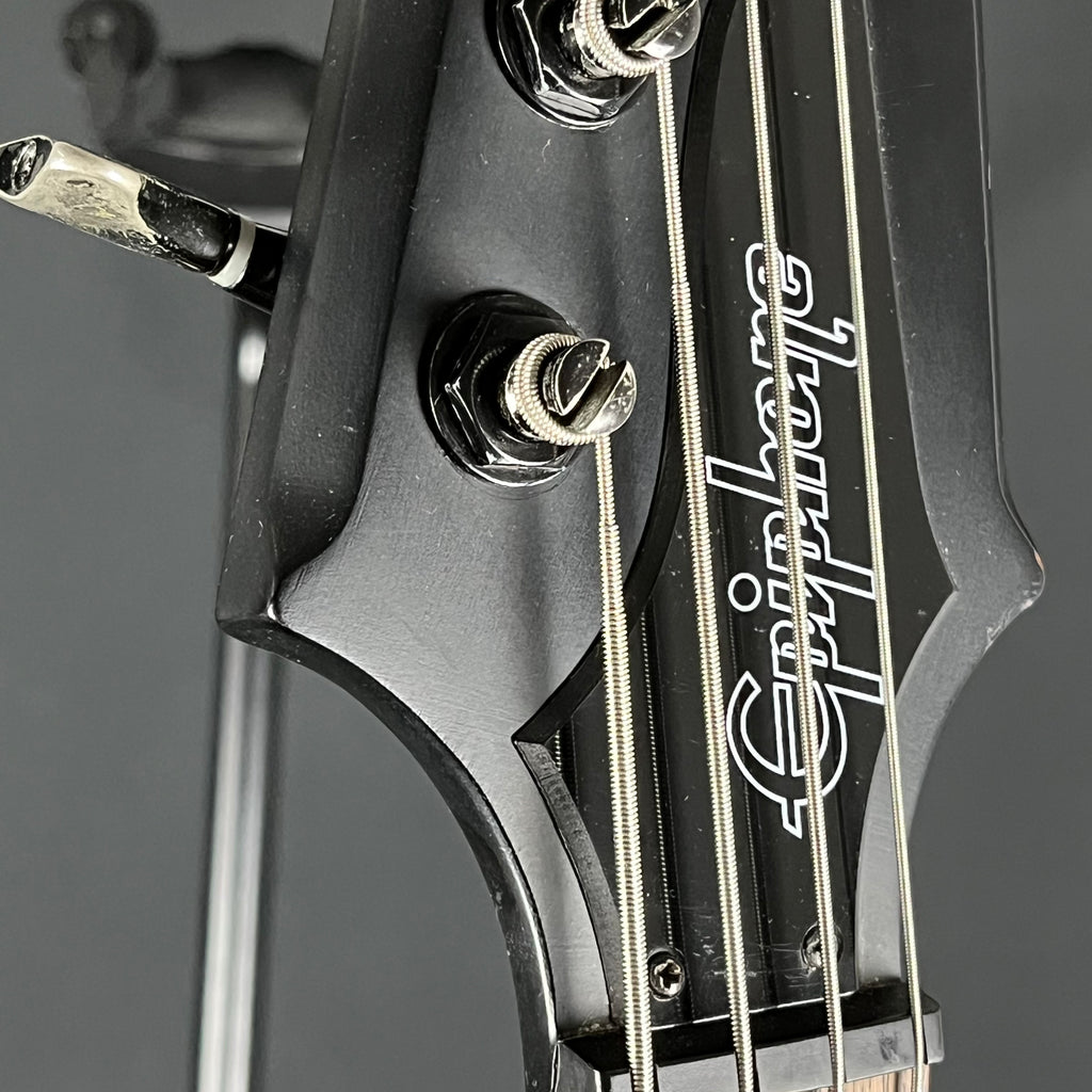 Epiphone Goth Thunderbird IV Bass