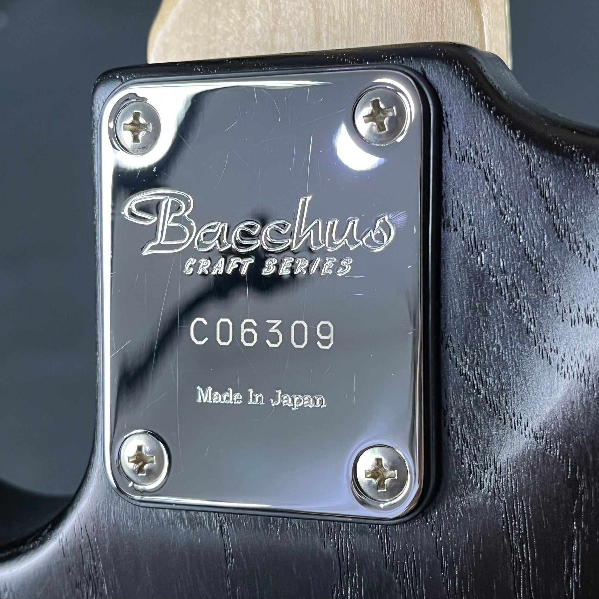 Bacchus Japan WL-JB4 ASH Bass