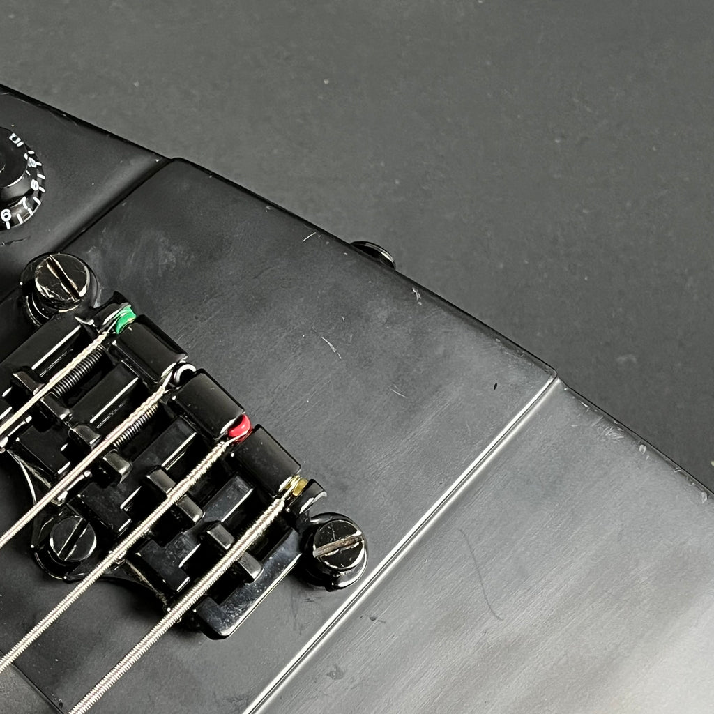 Epiphone Goth Thunderbird IV Bass