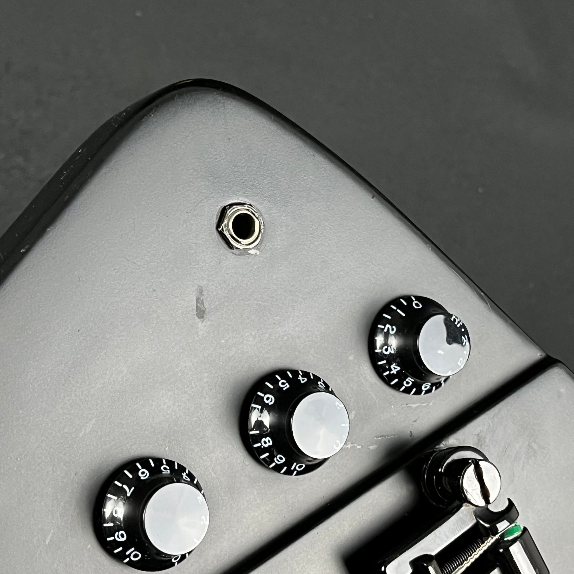 Epiphone Goth Thunderbird IV Bass