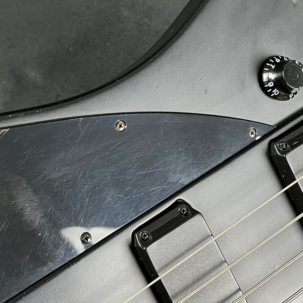 Epiphone Goth Thunderbird IV Bass