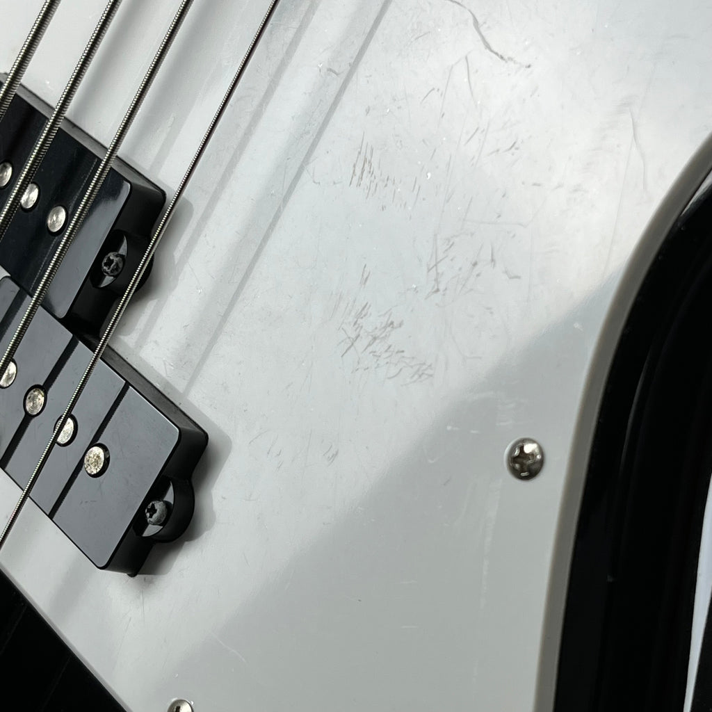 Squier Sonic Precision Bass