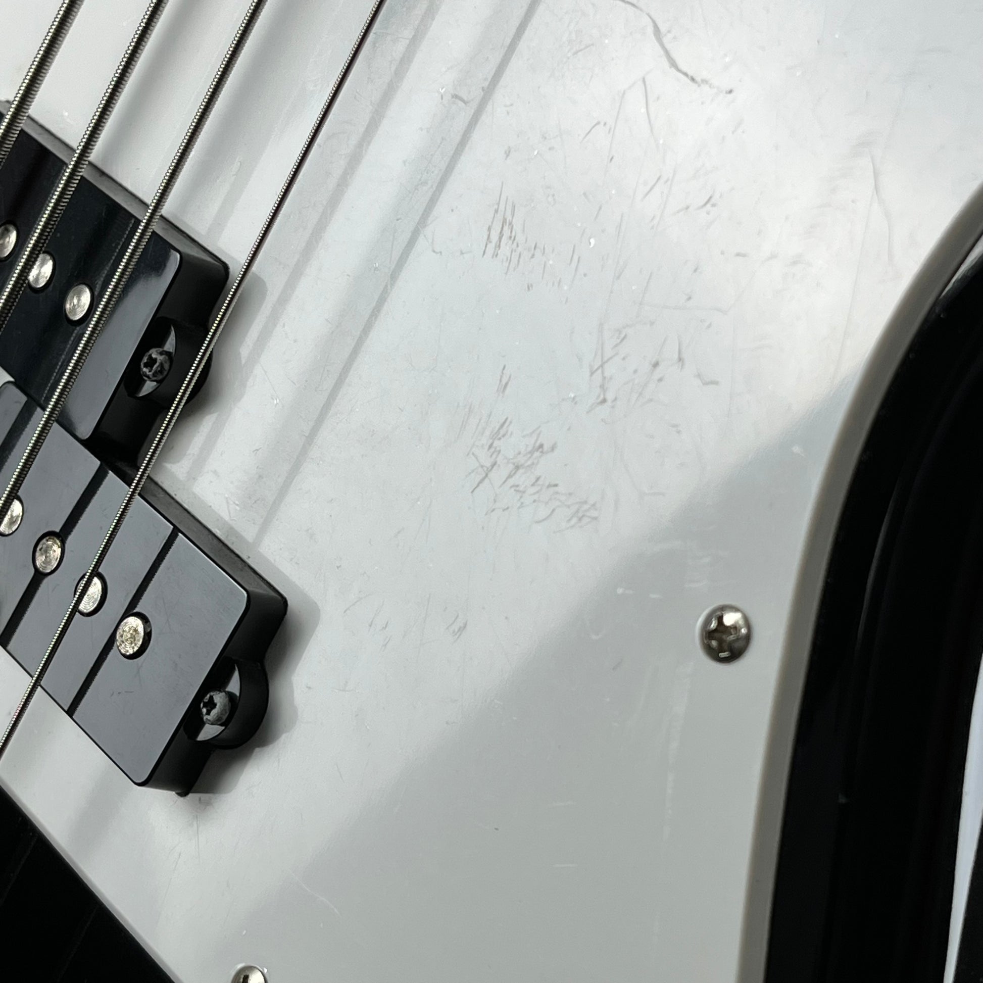Squier Sonic Precision Bass