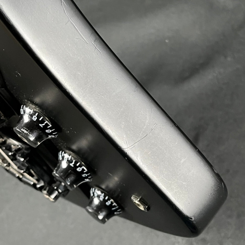 Epiphone Goth Thunderbird IV Bass