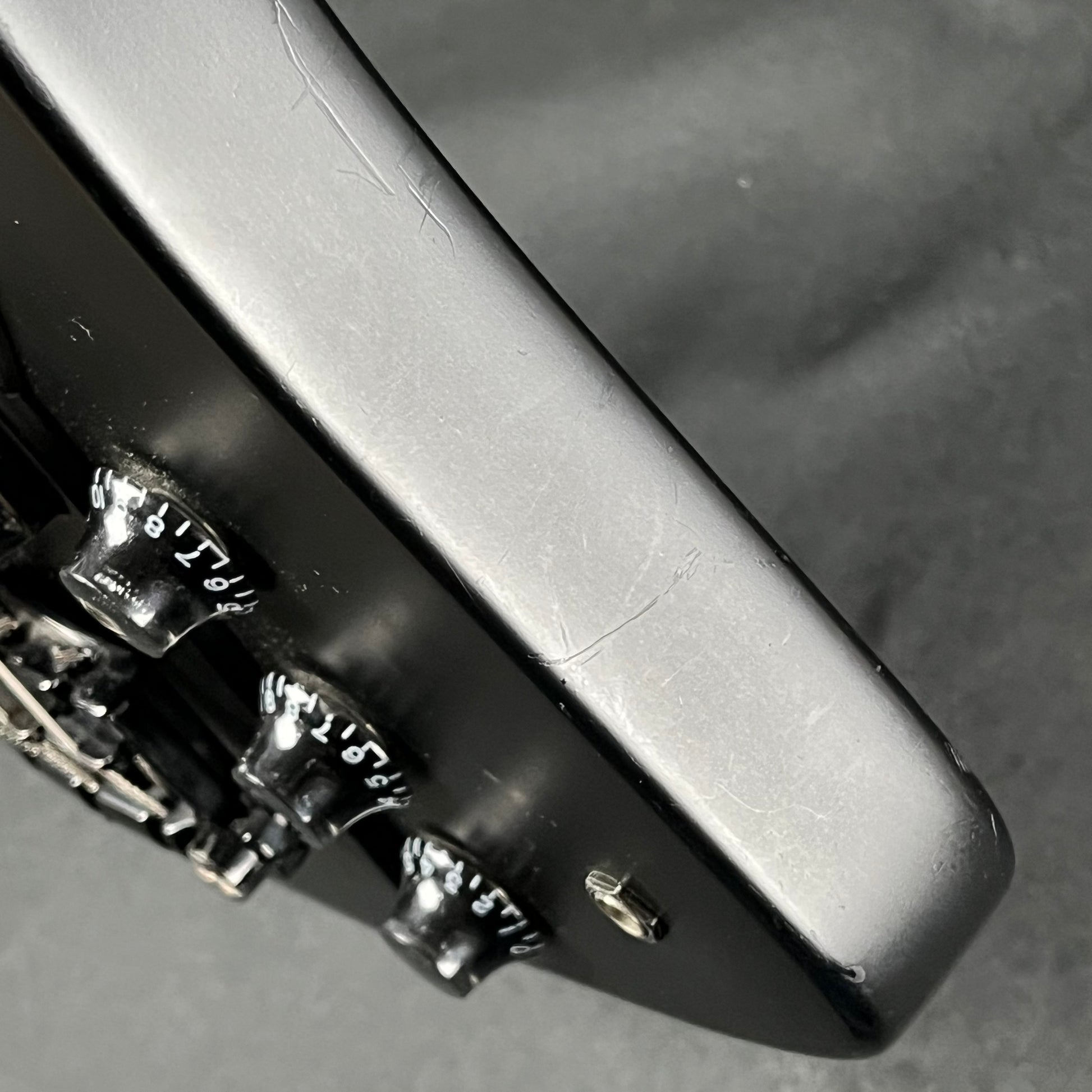 Epiphone Goth Thunderbird IV Bass