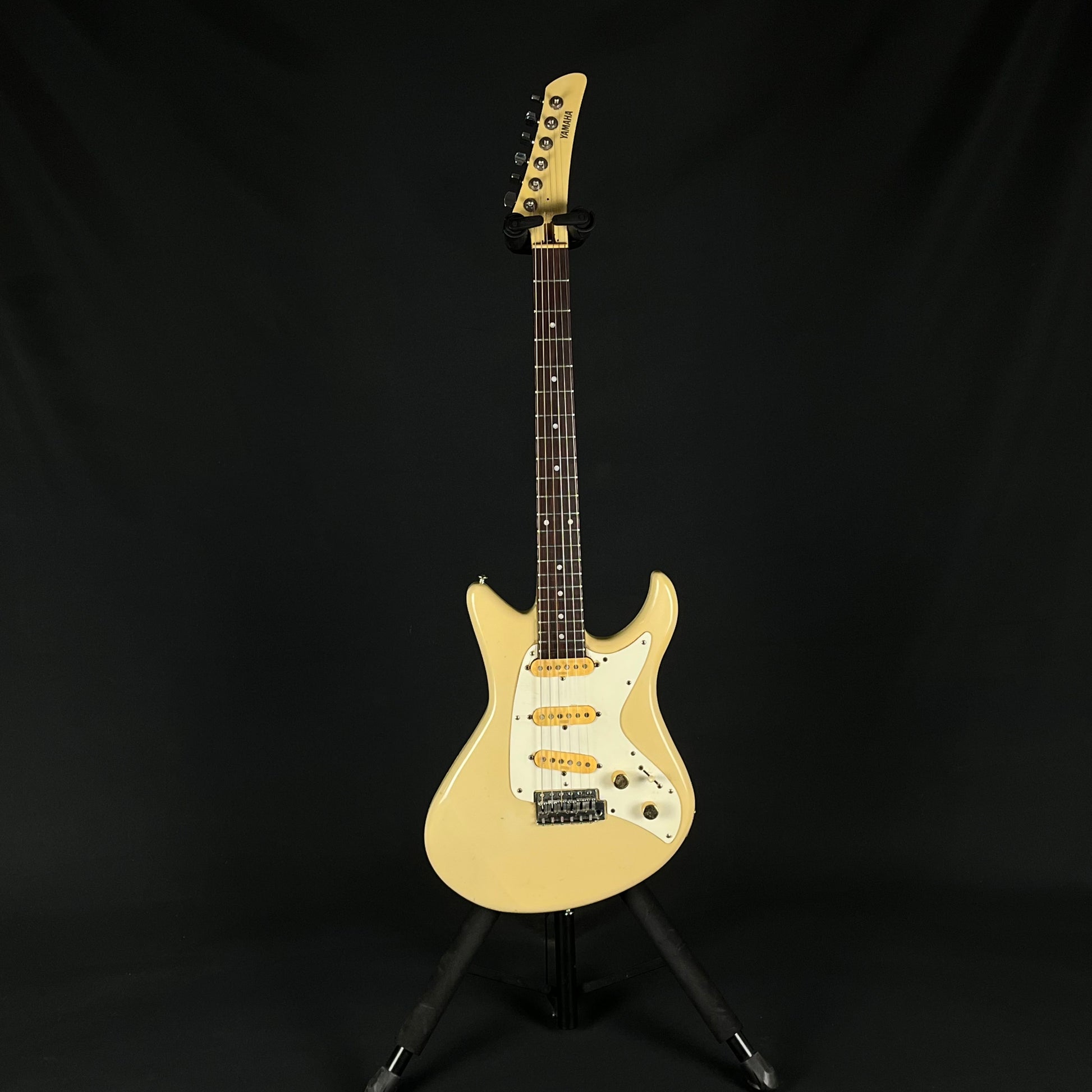 YAMAHA Japan SS-300
