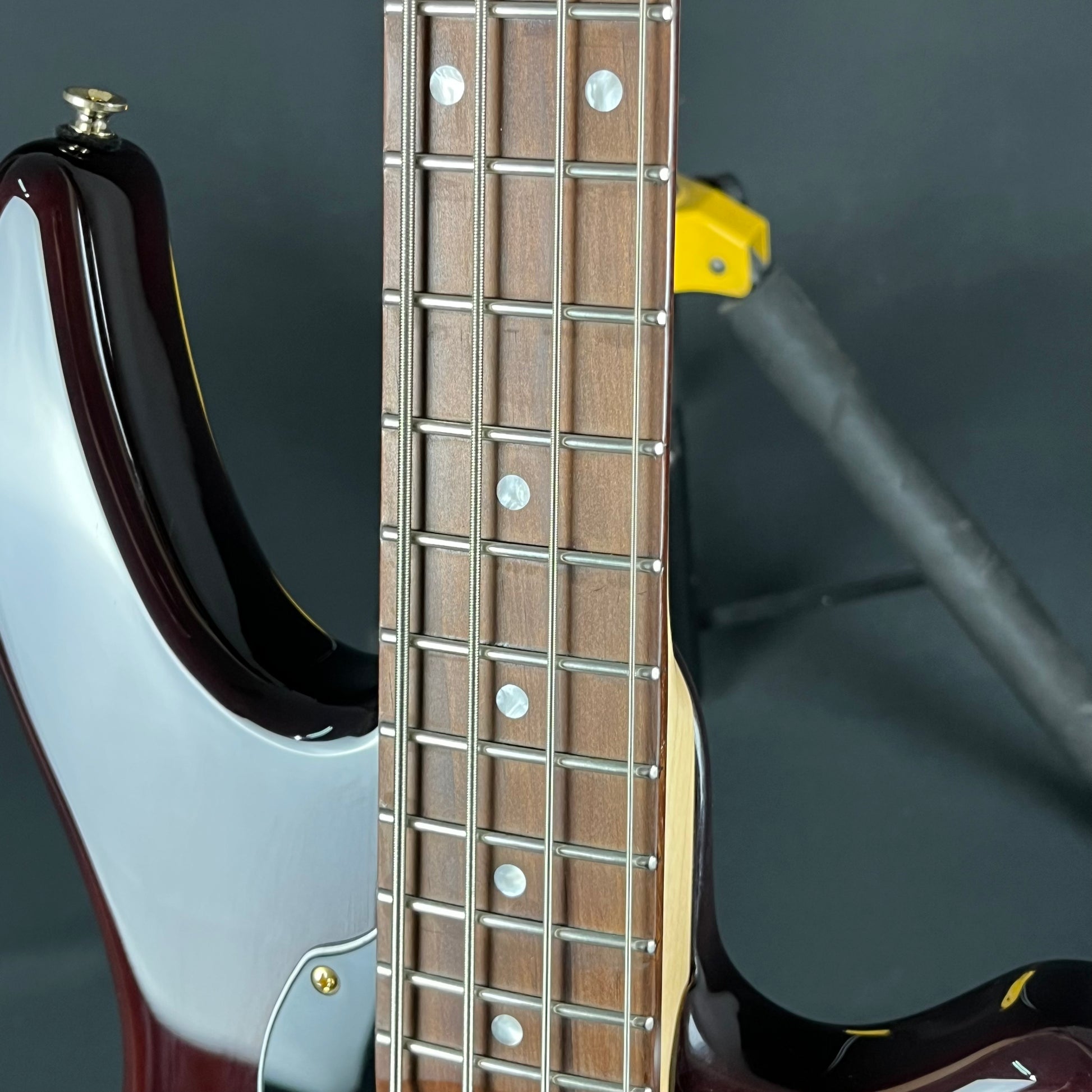 GrassRoots G-BB-DLX Bass