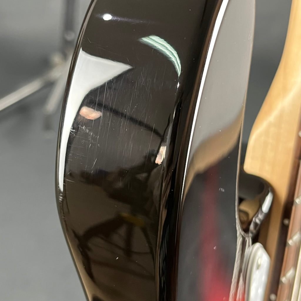 Bacchus Universe Series Jazz Bass Active