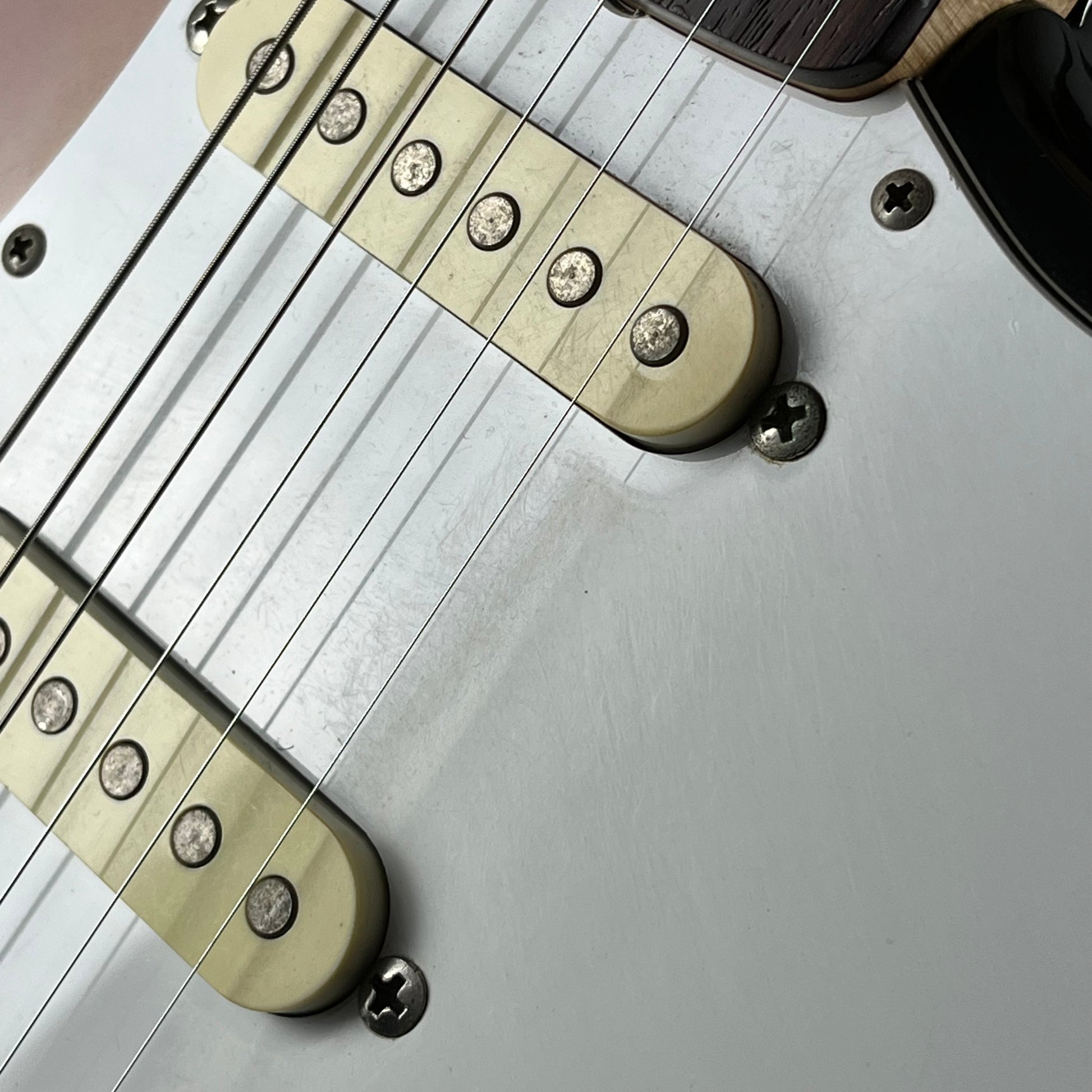 Squier Japan Silver Series Stratocaster